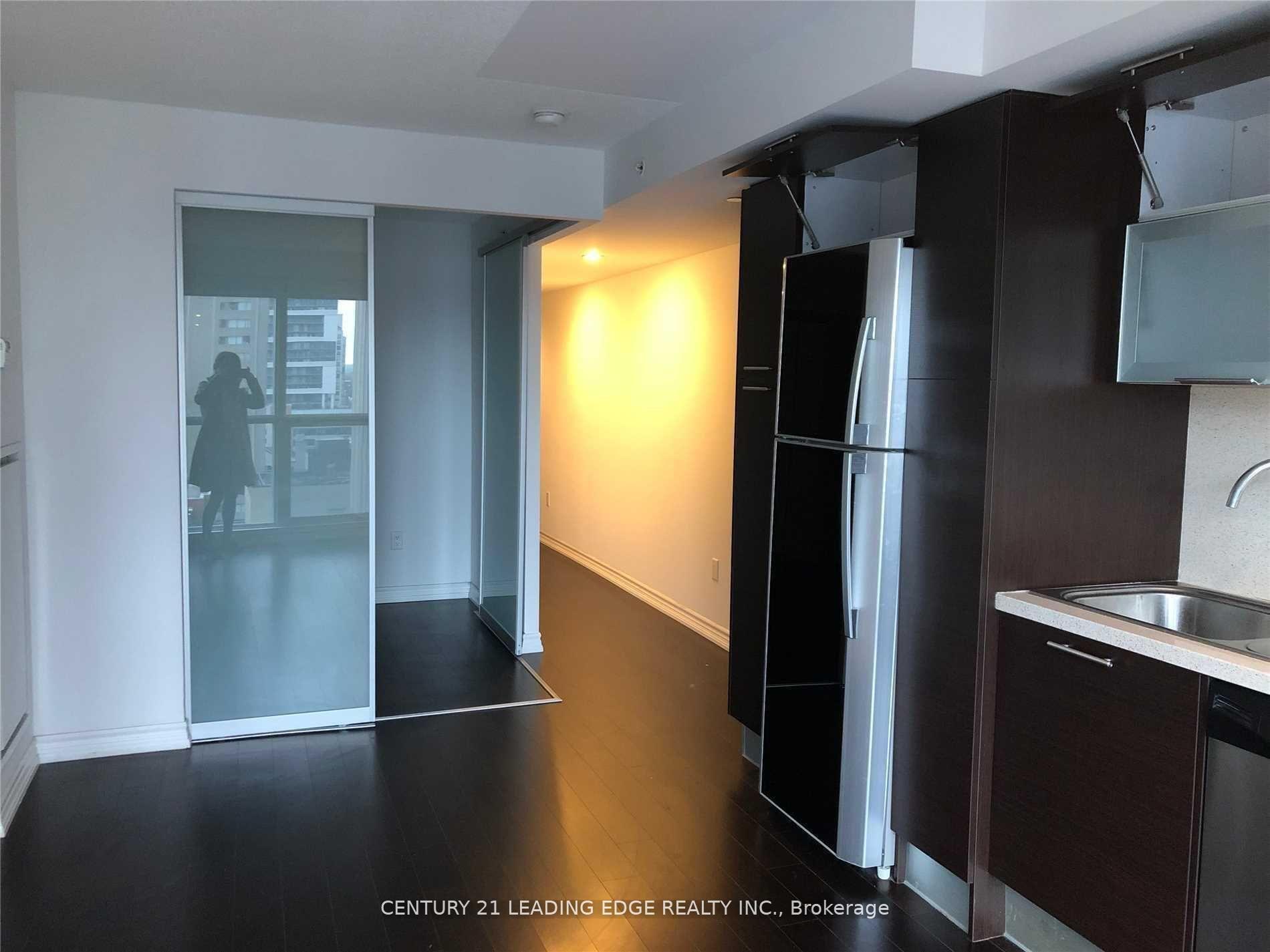 Photo 6 of Unit 706, 386 Yonge Street, Toronto, Bay Street Corridor — HOMEH
