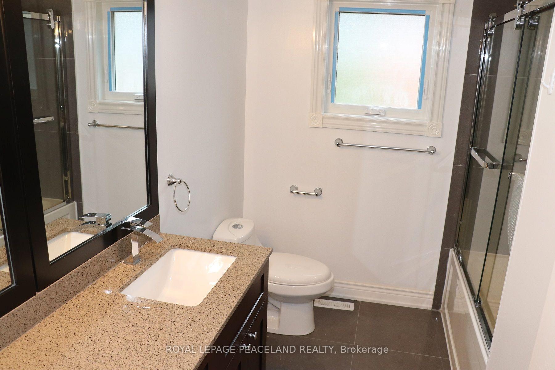 Photo 15 of 609 Walpole Crescent, Newmarket, Stonehaven-Wyndham — HOMEH