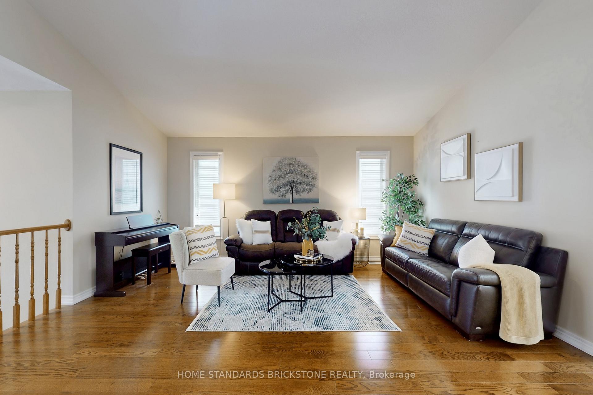 Photo 5 of 412 Autumn Crescent, Welland, West Welland — HOMEH