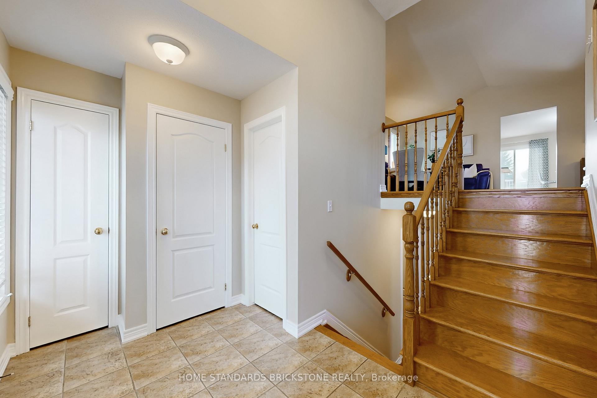 Photo 25 of 412 Autumn Crescent, Welland, West Welland — HOMEH