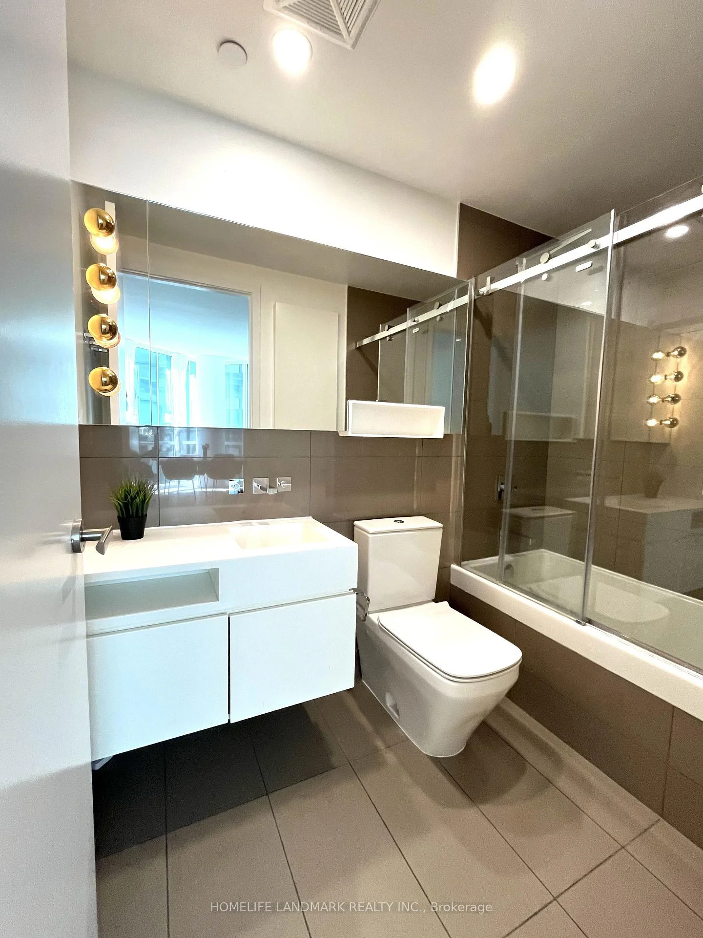 Photo 9 of Unit 311, 45 Charles Street E, Toronto, Church-Yonge Corridor — HOMEH