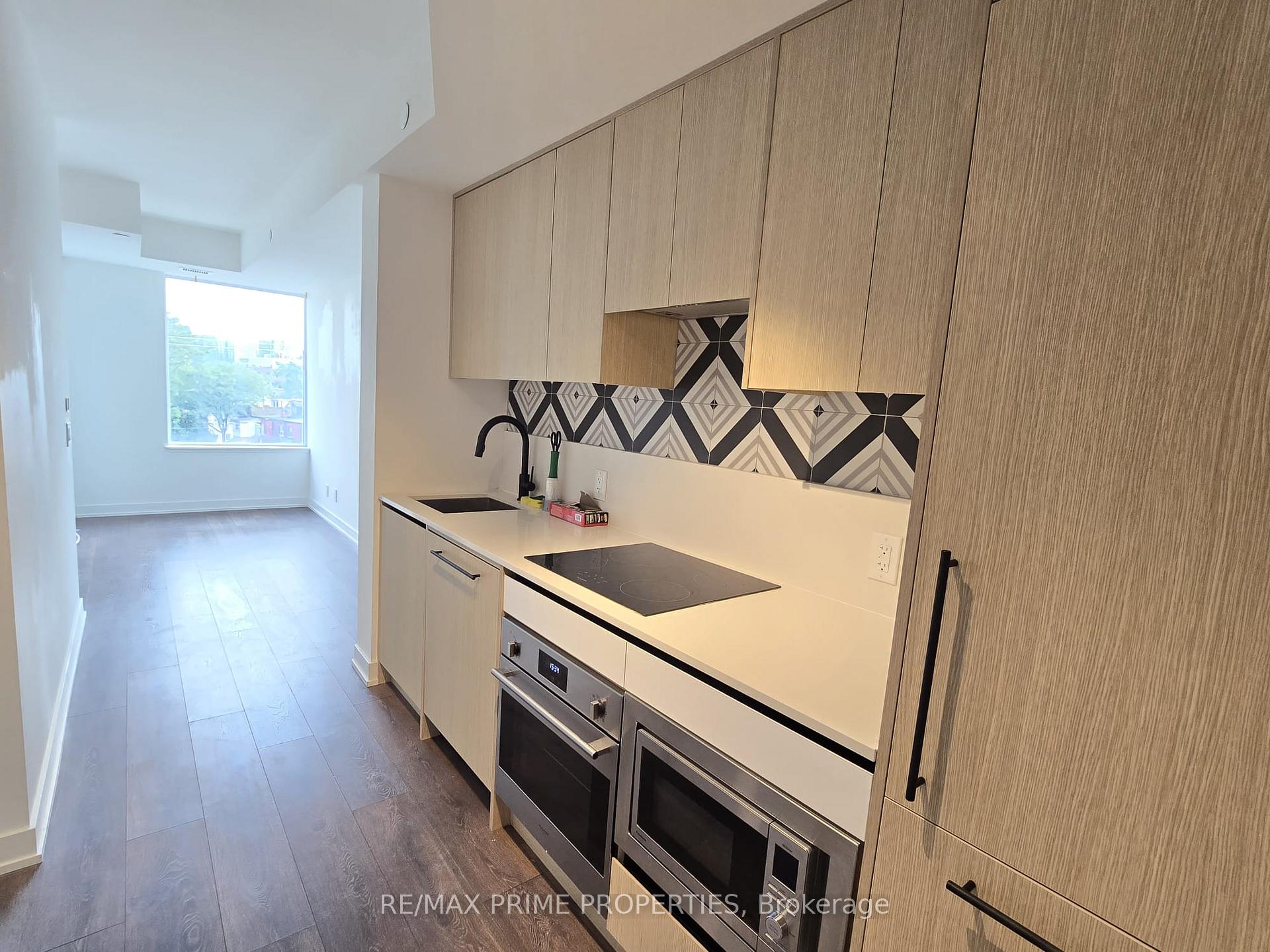 Photo 17 of 5 Lakeview Avenue, Toronto, Trinity-Bellwoods — HOMEH