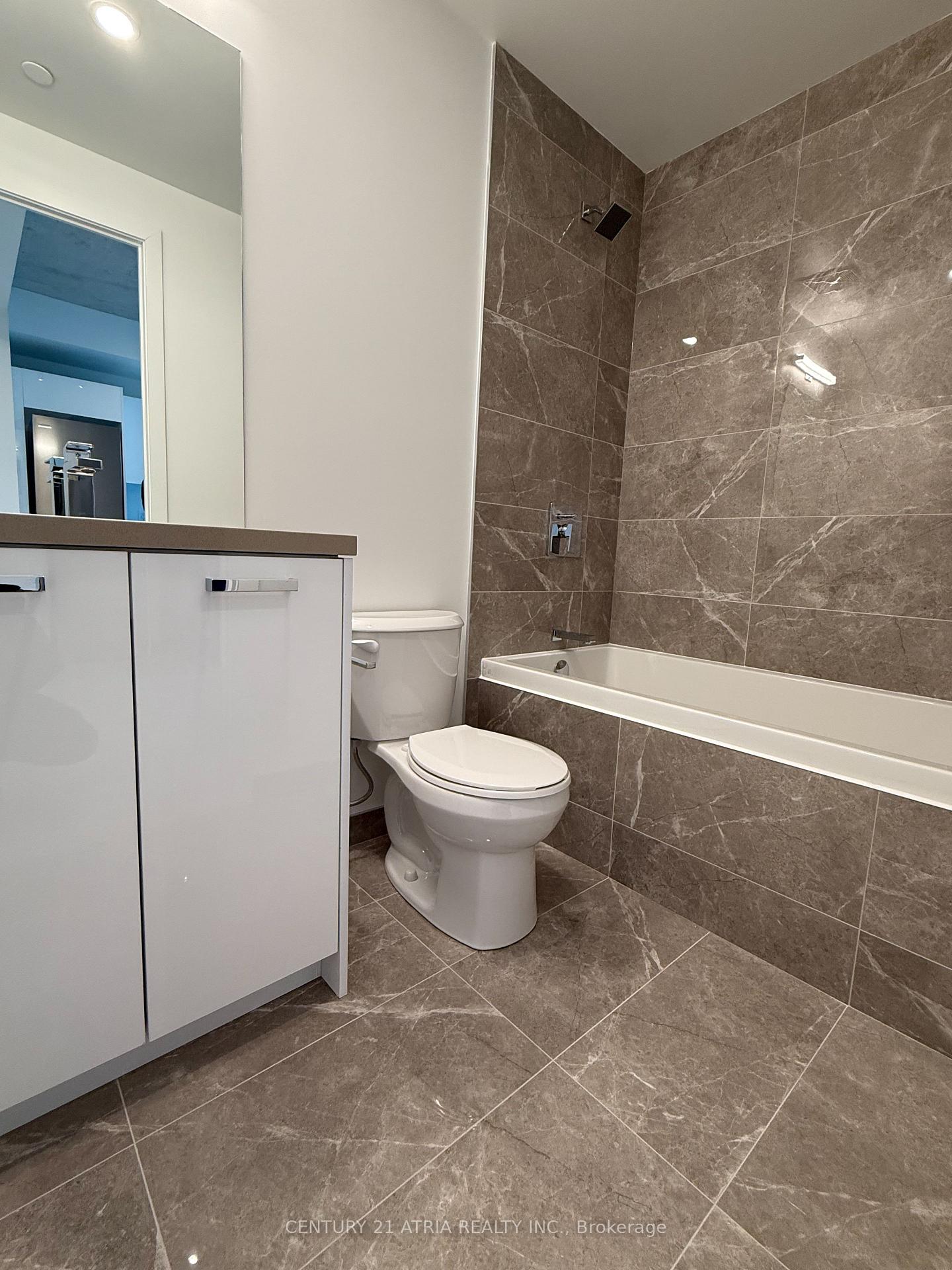 Photo 6 of Unit 1201, 284 King Street E, Toronto, Moss Park — HOMEH