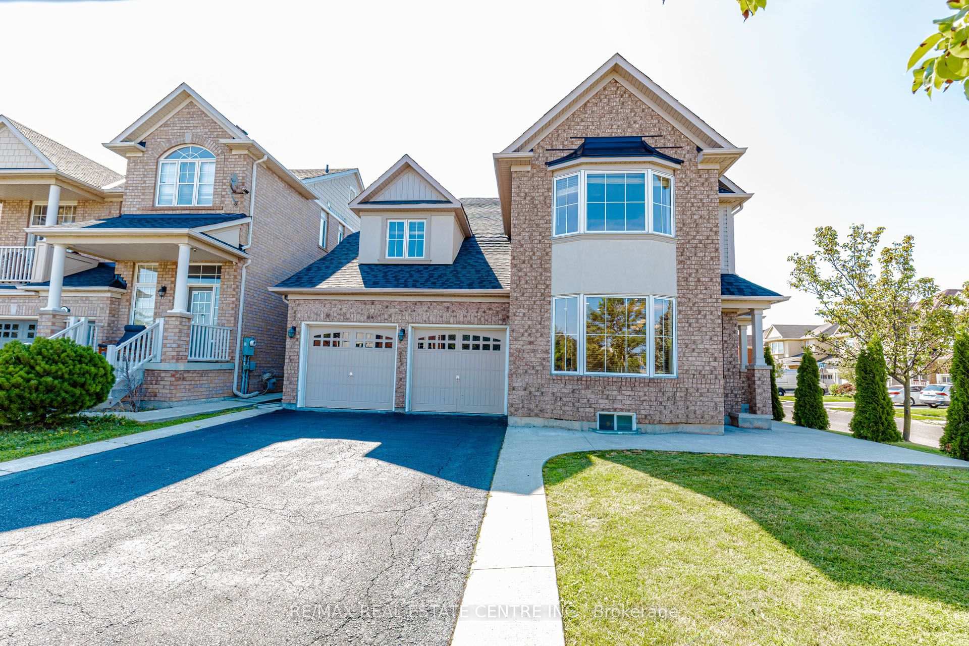 Photo 1 of 14 Alboreto Way, Brampton, Credit Valley — HOMEH