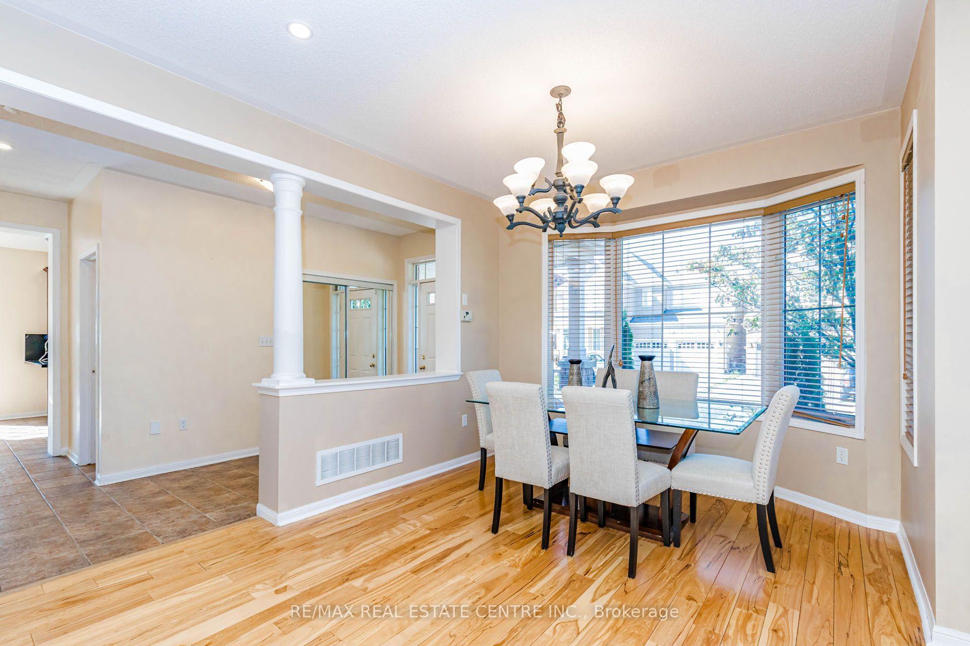Photo 9 of 14 Alboreto Way, Brampton, Credit Valley — HOMEH
