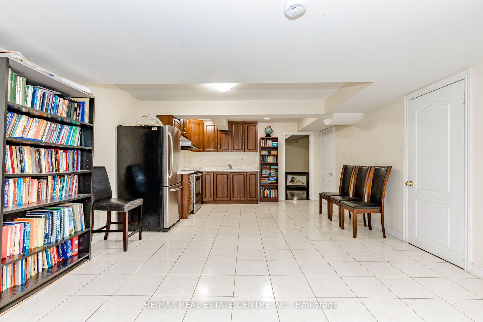 Photo 30 of 14 Alboreto Way, Brampton, Credit Valley — HOMEH