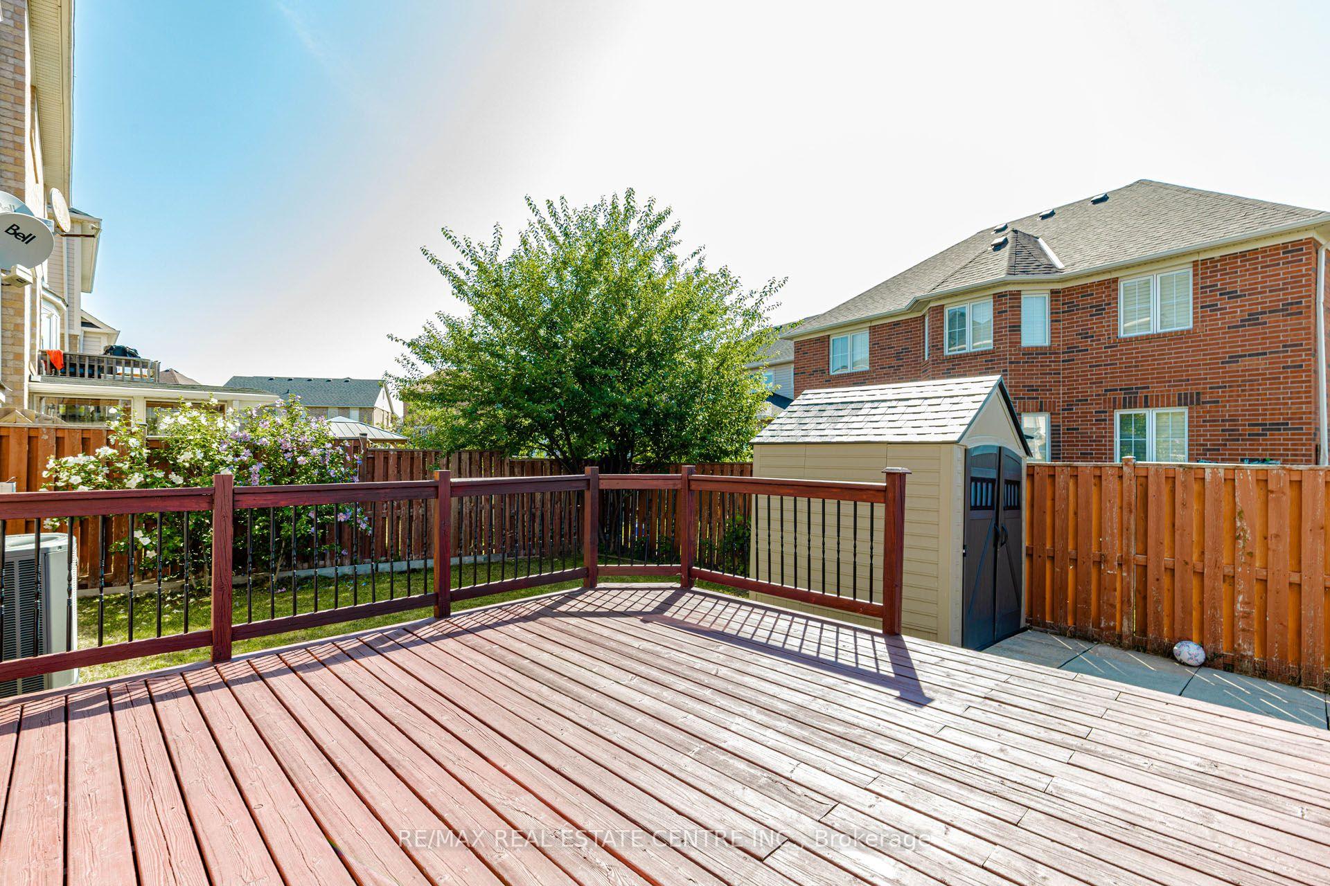 Photo 36 of 14 Alboreto Way, Brampton, Credit Valley — HOMEH