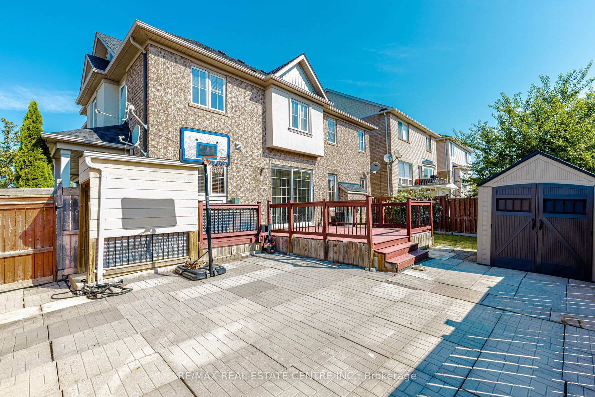 Photo 38 of 14 Alboreto Way, Brampton, Credit Valley — HOMEH
