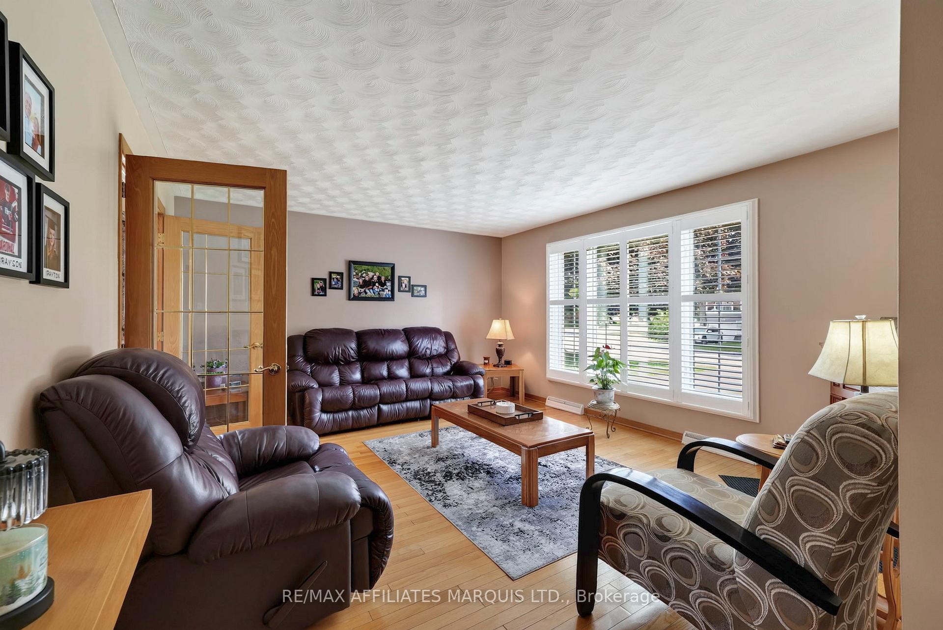 Photo 6 of 748 Montcalm Court, Cornwall, Cornwall — HOMEH