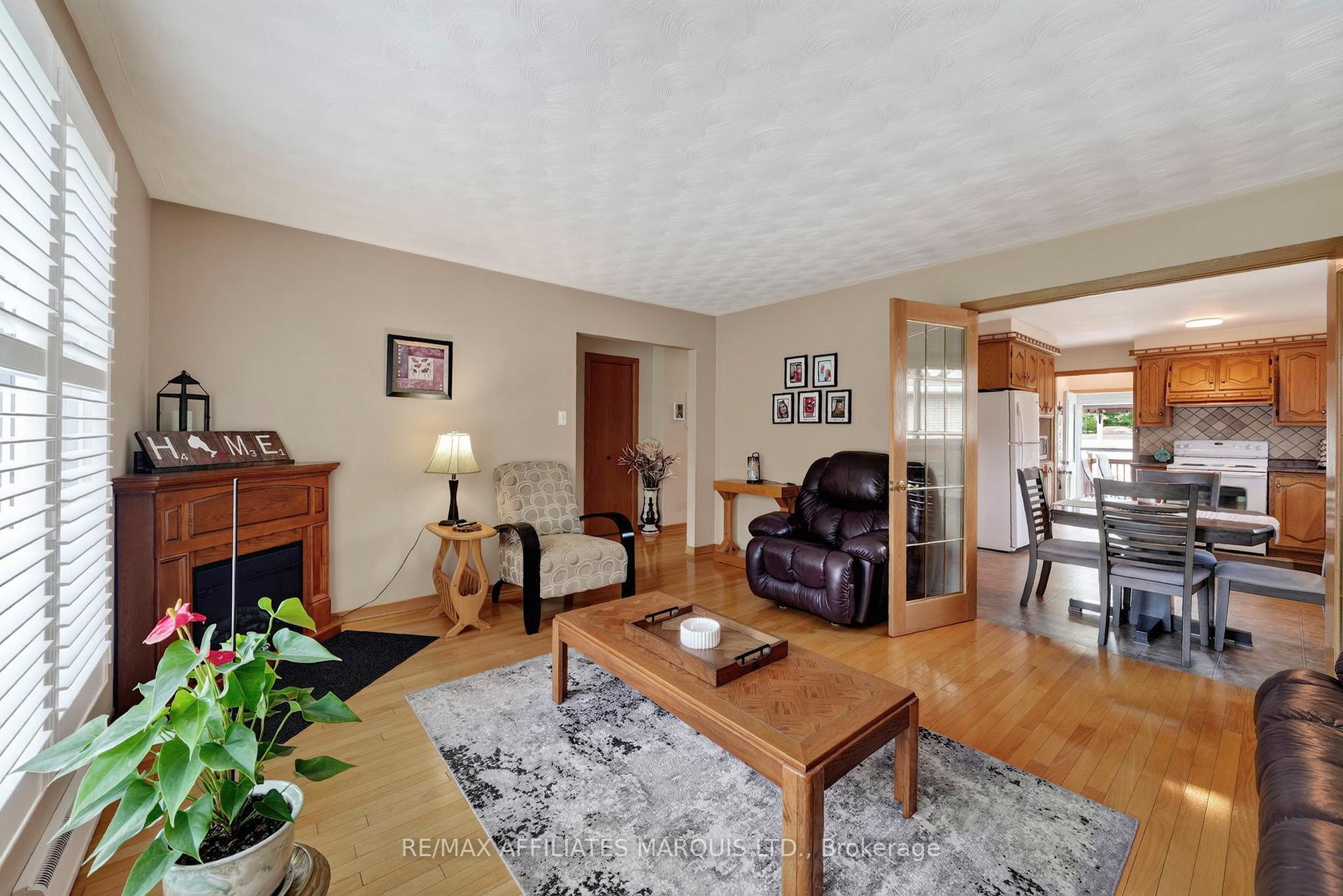 Photo 8 of 748 Montcalm Court, Cornwall, Cornwall — HOMEH