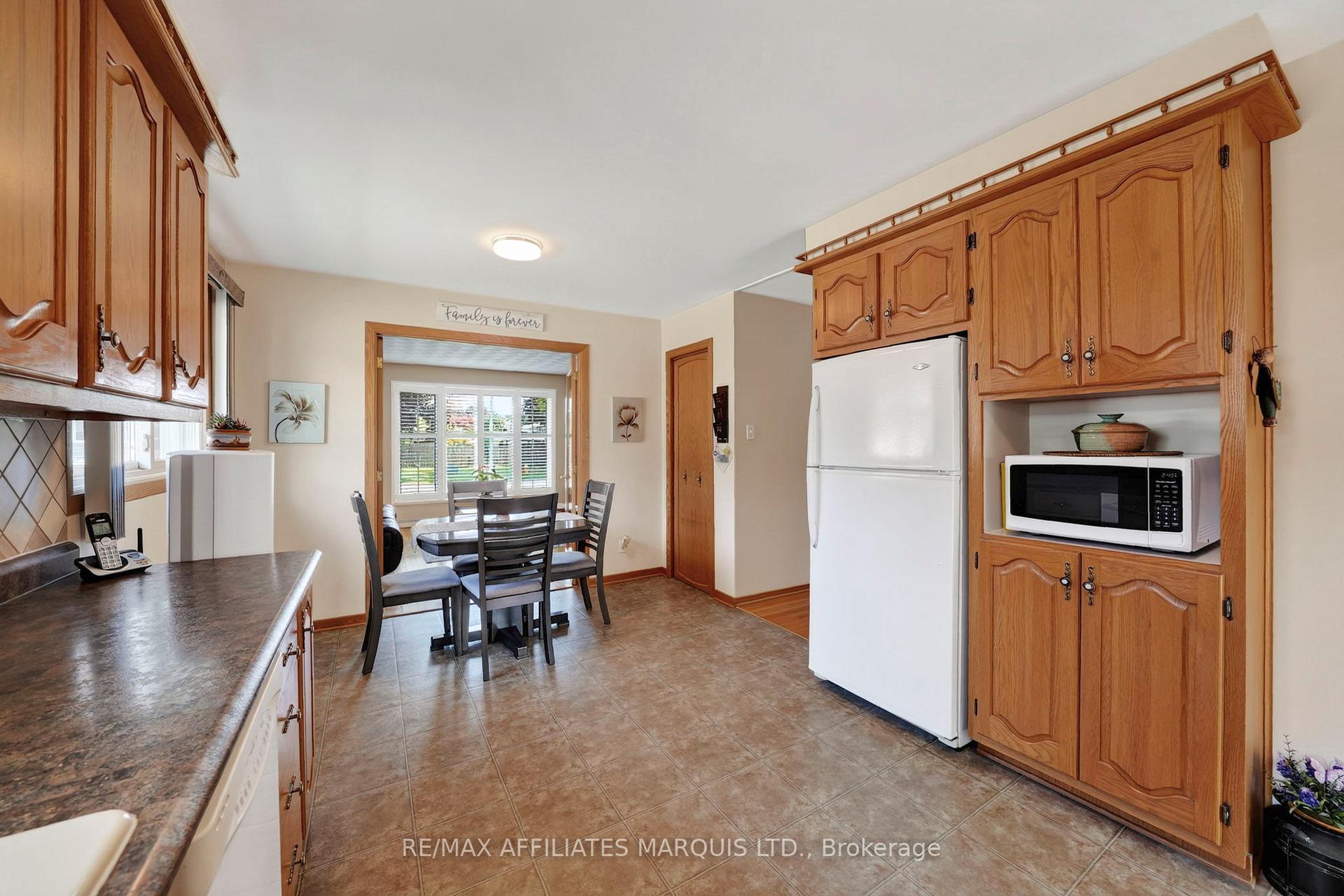Photo 15 of 748 Montcalm Court, Cornwall, Cornwall — HOMEH