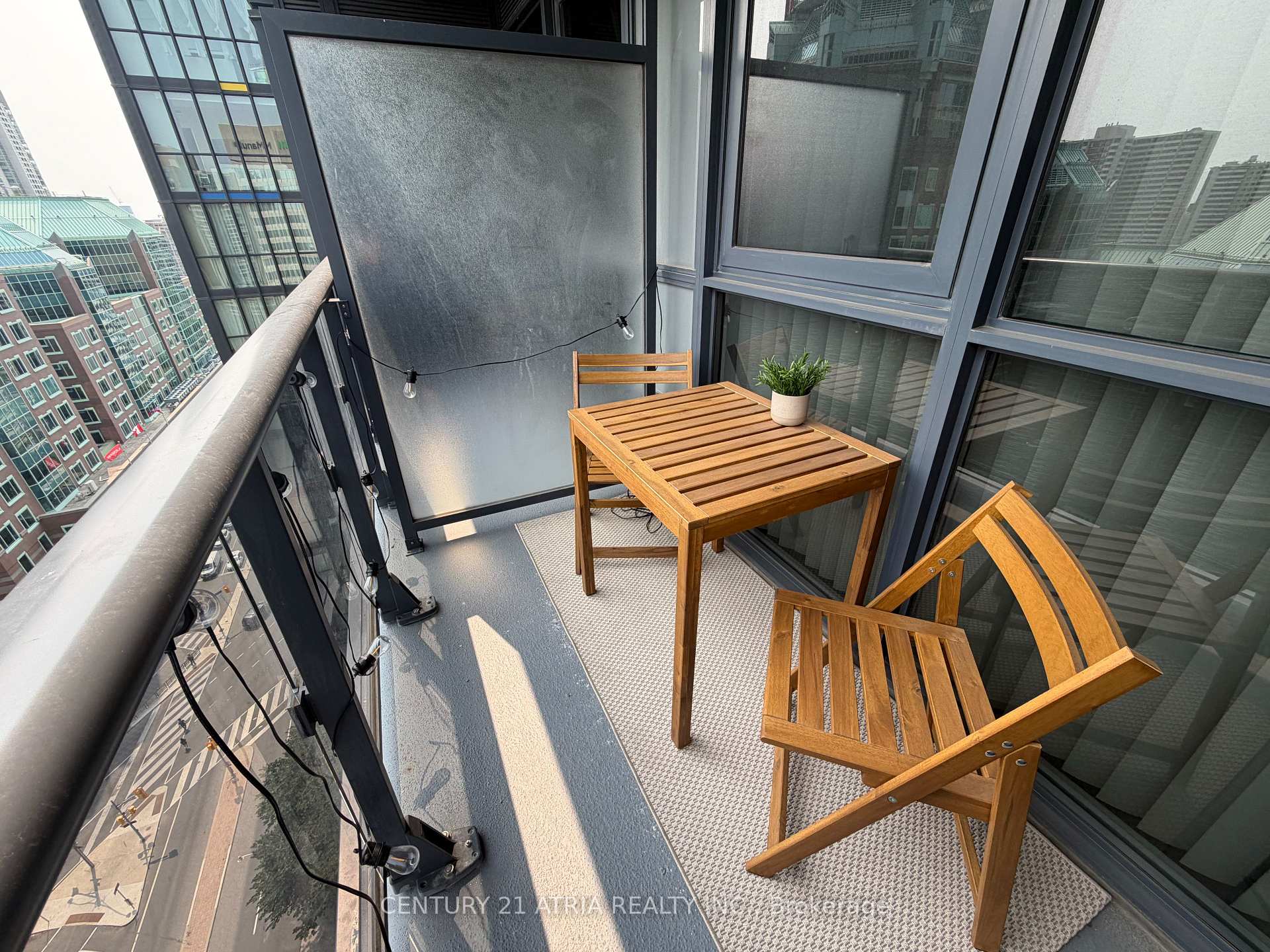 Photo 15 of Unit 1901, 28 Ted Rogers Way, Toronto, Church-Yonge Corridor — HOMEH