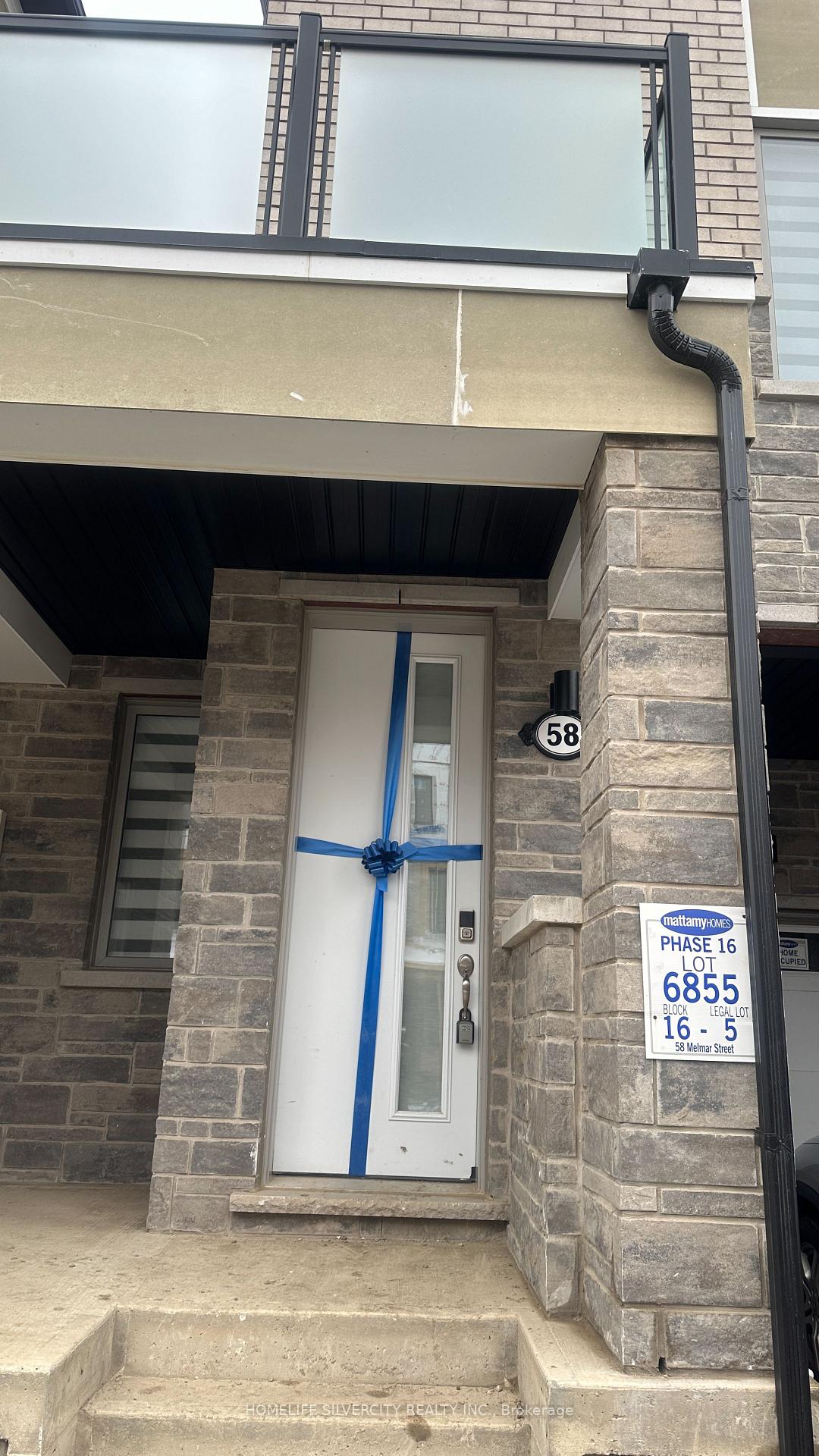 Photo 3 of 58 Melmar Street S, Brampton, Northwest Brampton — HOMEH