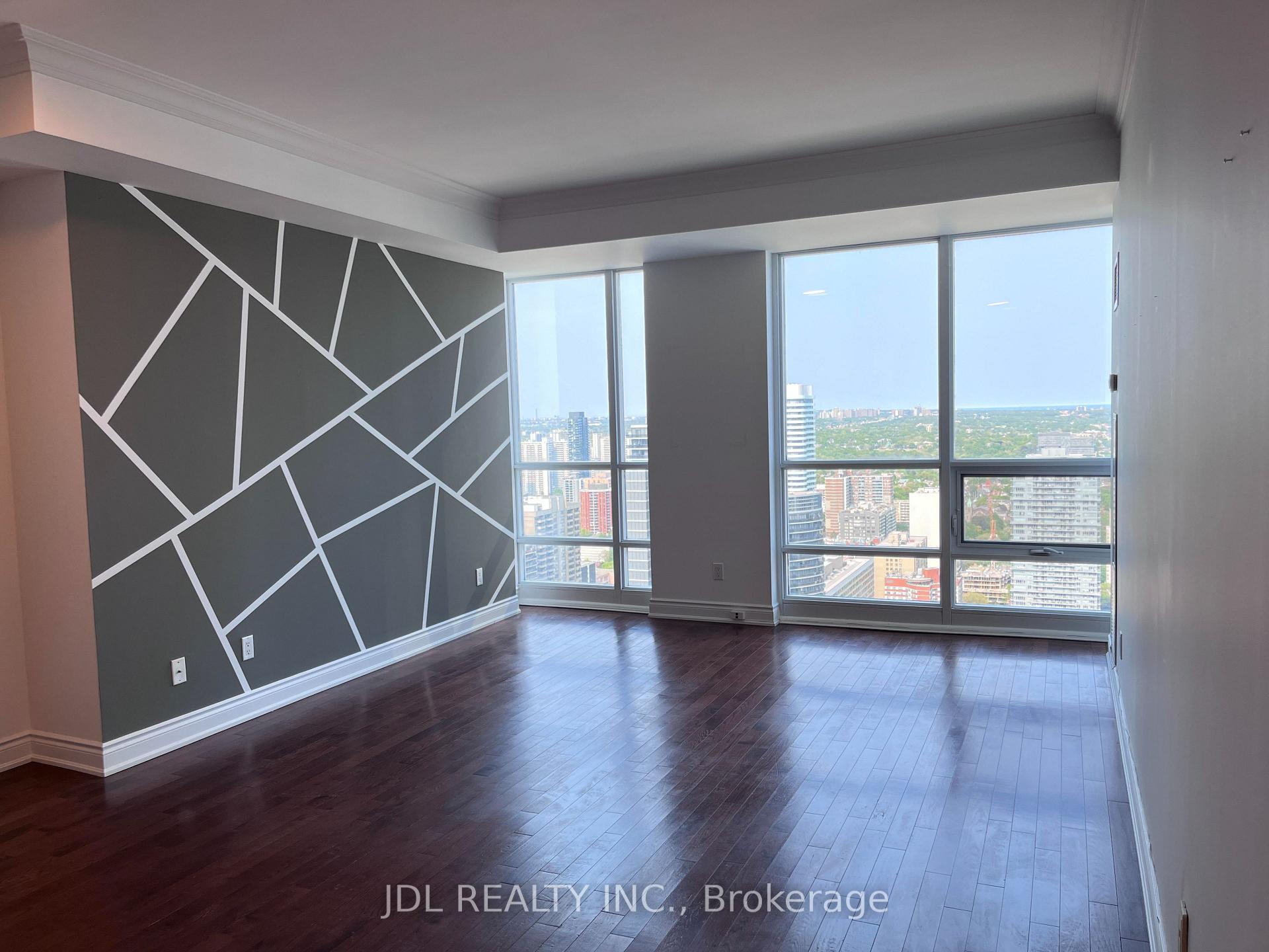 Photo 3 of Unit 4403, 761 Bay Street, Toronto, Bay Street Corridor — HOMEH