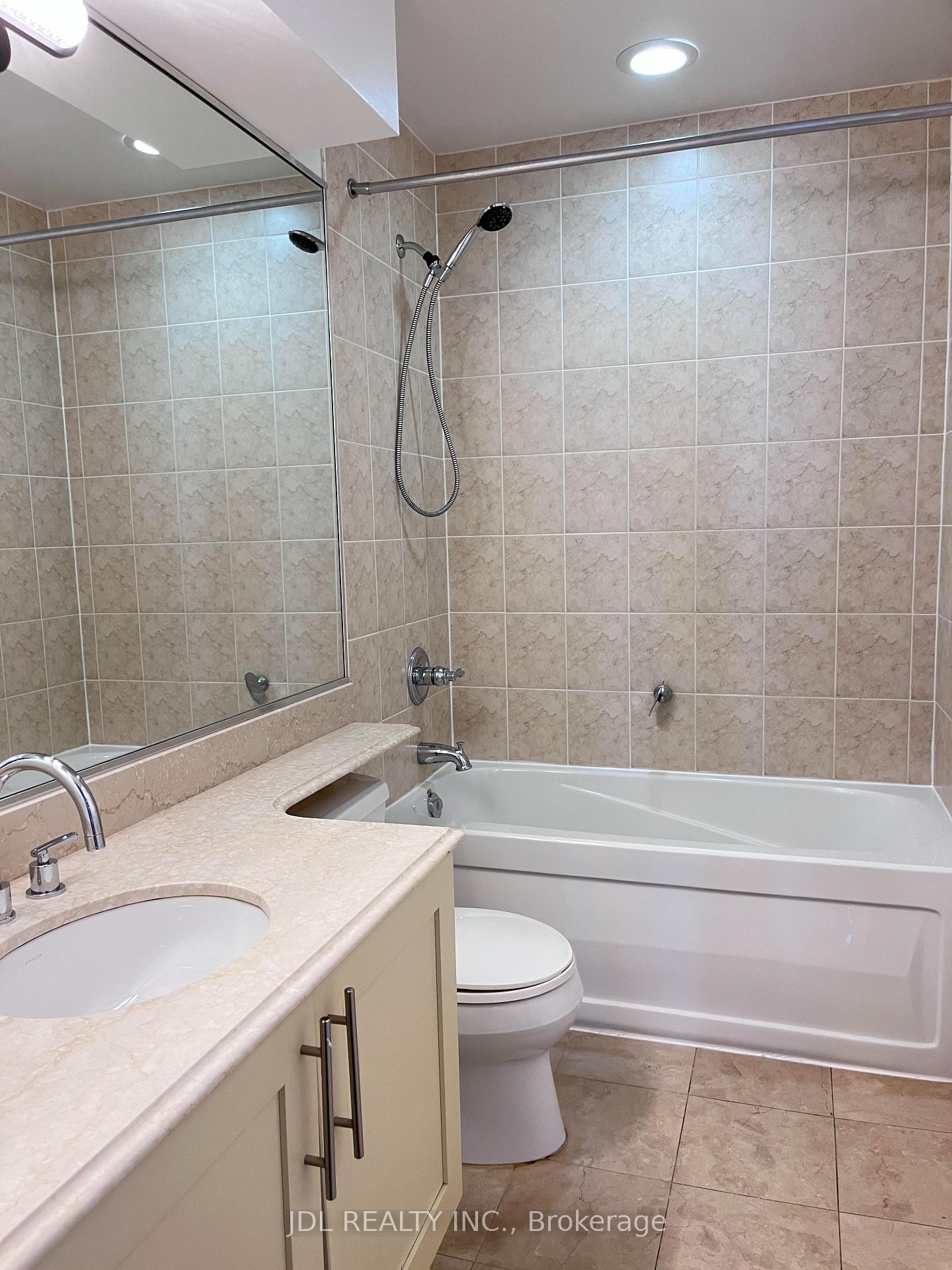 Photo 13 of Unit 4403, 761 Bay Street, Toronto, Bay Street Corridor — HOMEH