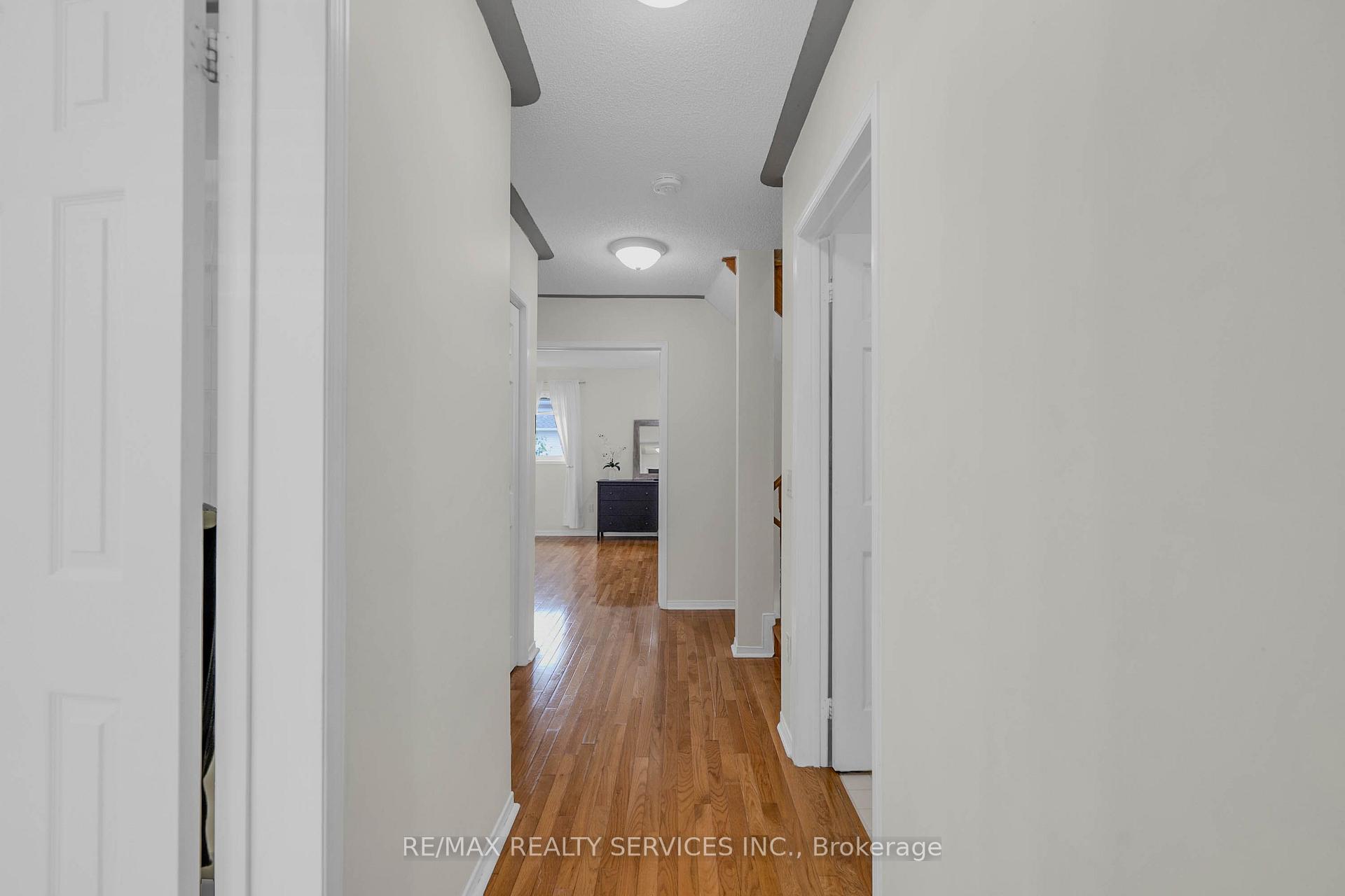 Photo 30 of 128 Seaside Circle, Brampton, Sandringham-Wellington — HOMEH