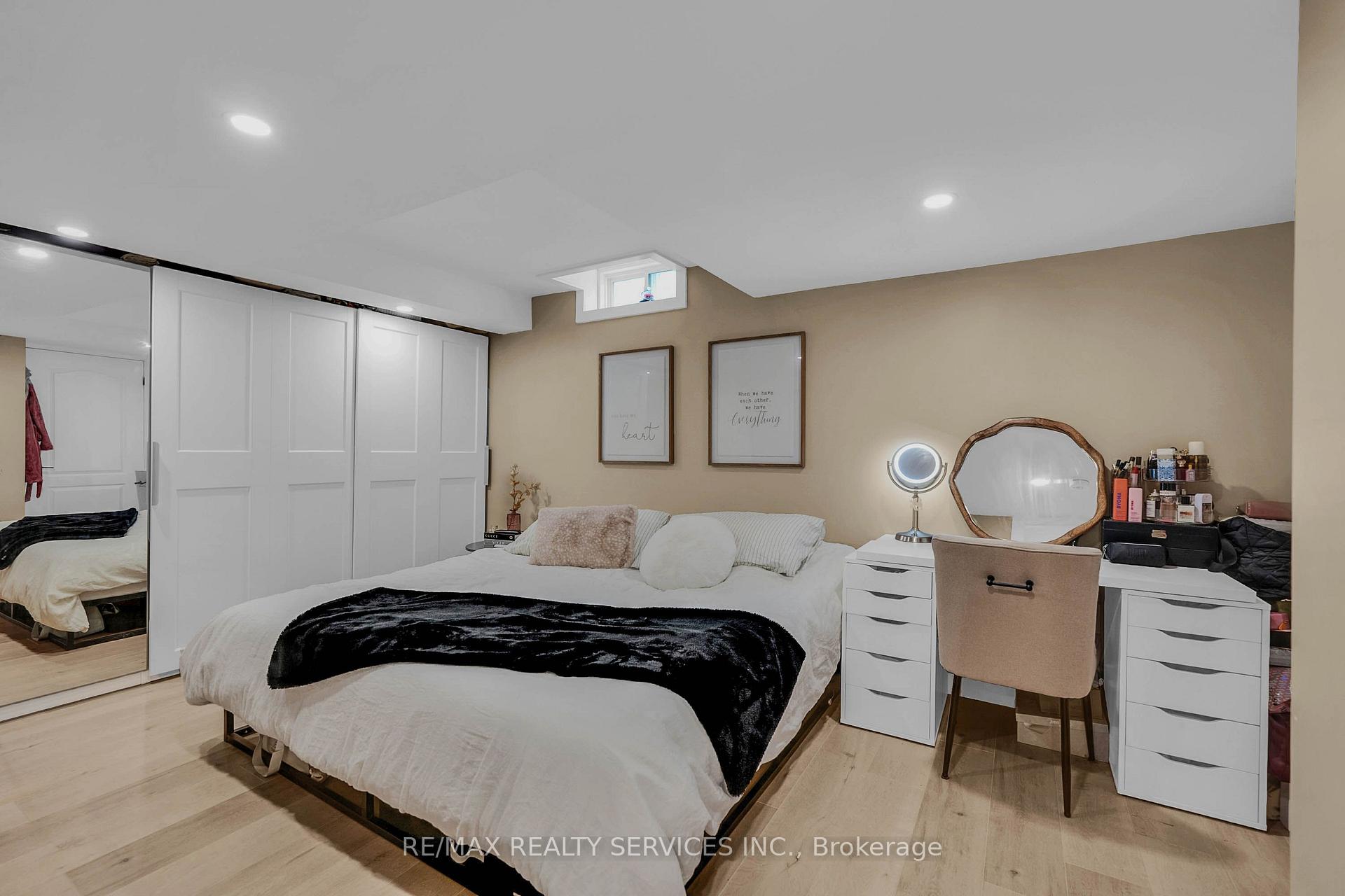 Photo 40 of 128 Seaside Circle, Brampton, Sandringham-Wellington — HOMEH