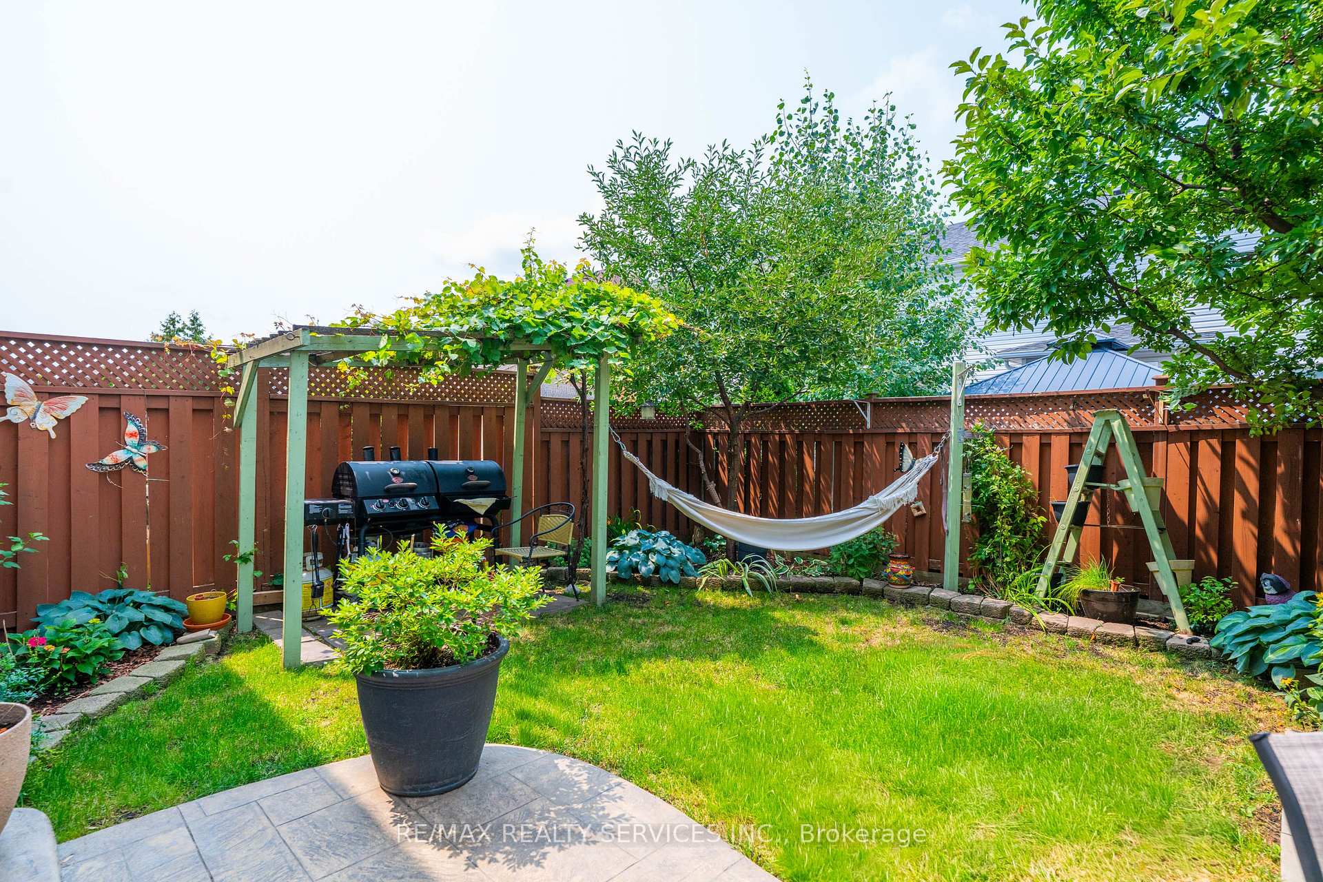 Photo 48 of 128 Seaside Circle, Brampton, Sandringham-Wellington — HOMEH