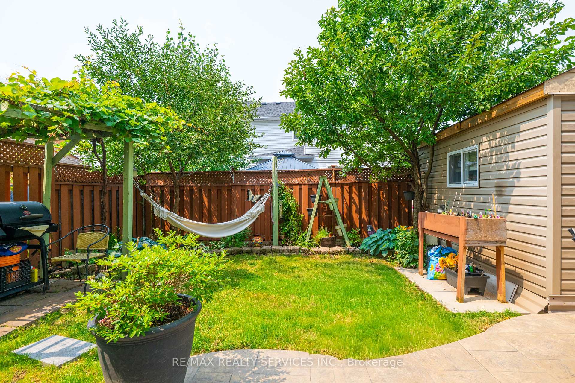 Photo 49 of 128 Seaside Circle, Brampton, Sandringham-Wellington — HOMEH