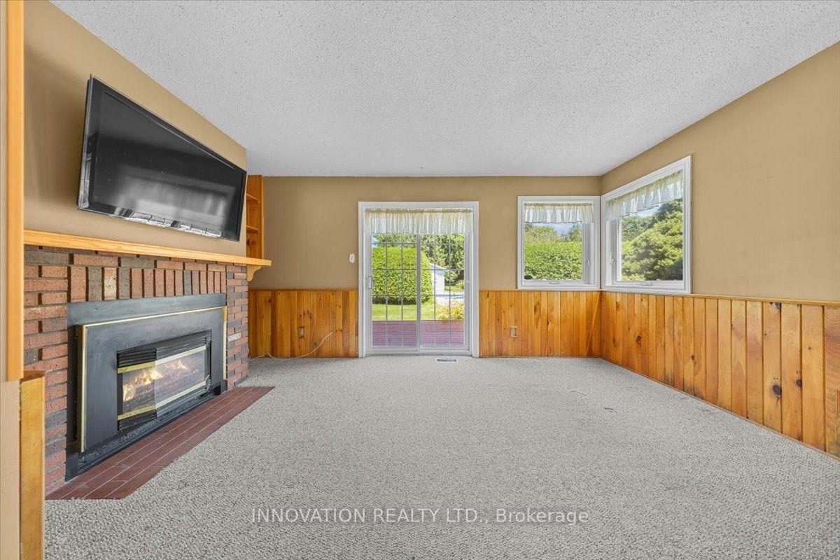 Photo 11 of 23 Pheasant Run Drive, Ottawa, Barrhaven - Pheasant Run — HOMEH