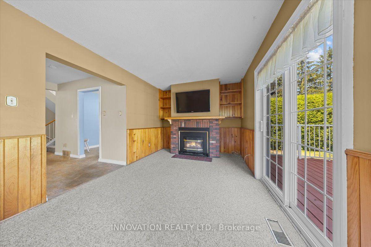 Photo 12 of 23 Pheasant Run Drive, Ottawa, Barrhaven - Pheasant Run — HOMEH