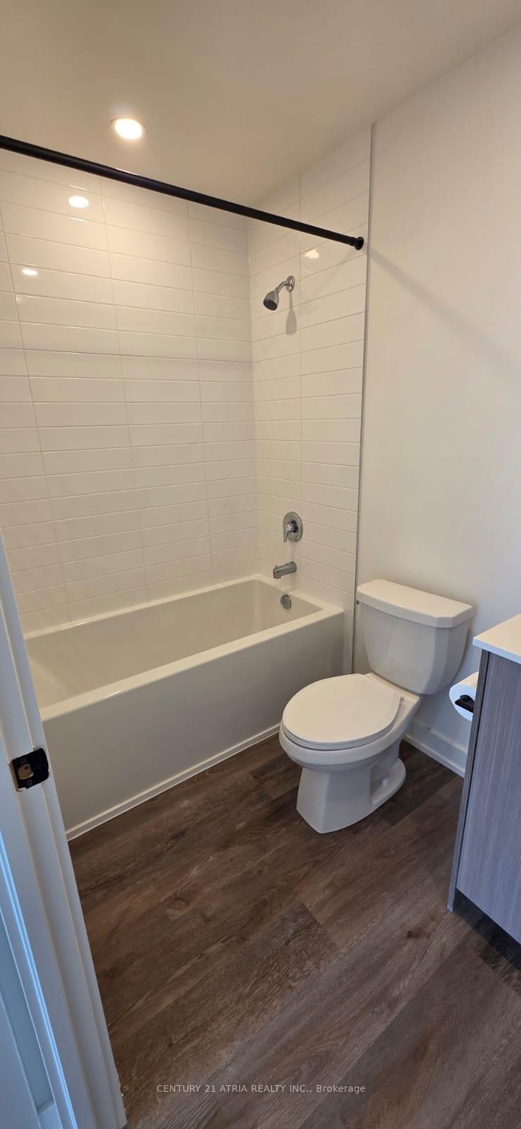 Photo 61 of Unit 710, 2475 Old Bronte Road, Oakville, Westmount — HOMEH