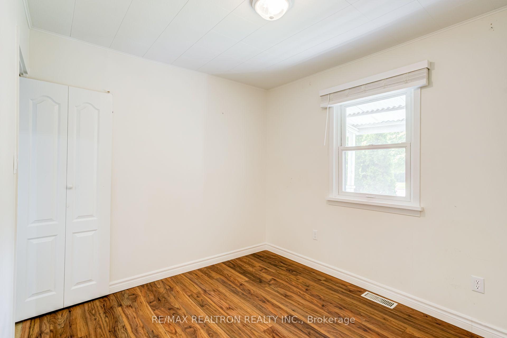 Photo 20 of 913 Pickering Beach Road, Ajax, South West — HOMEH