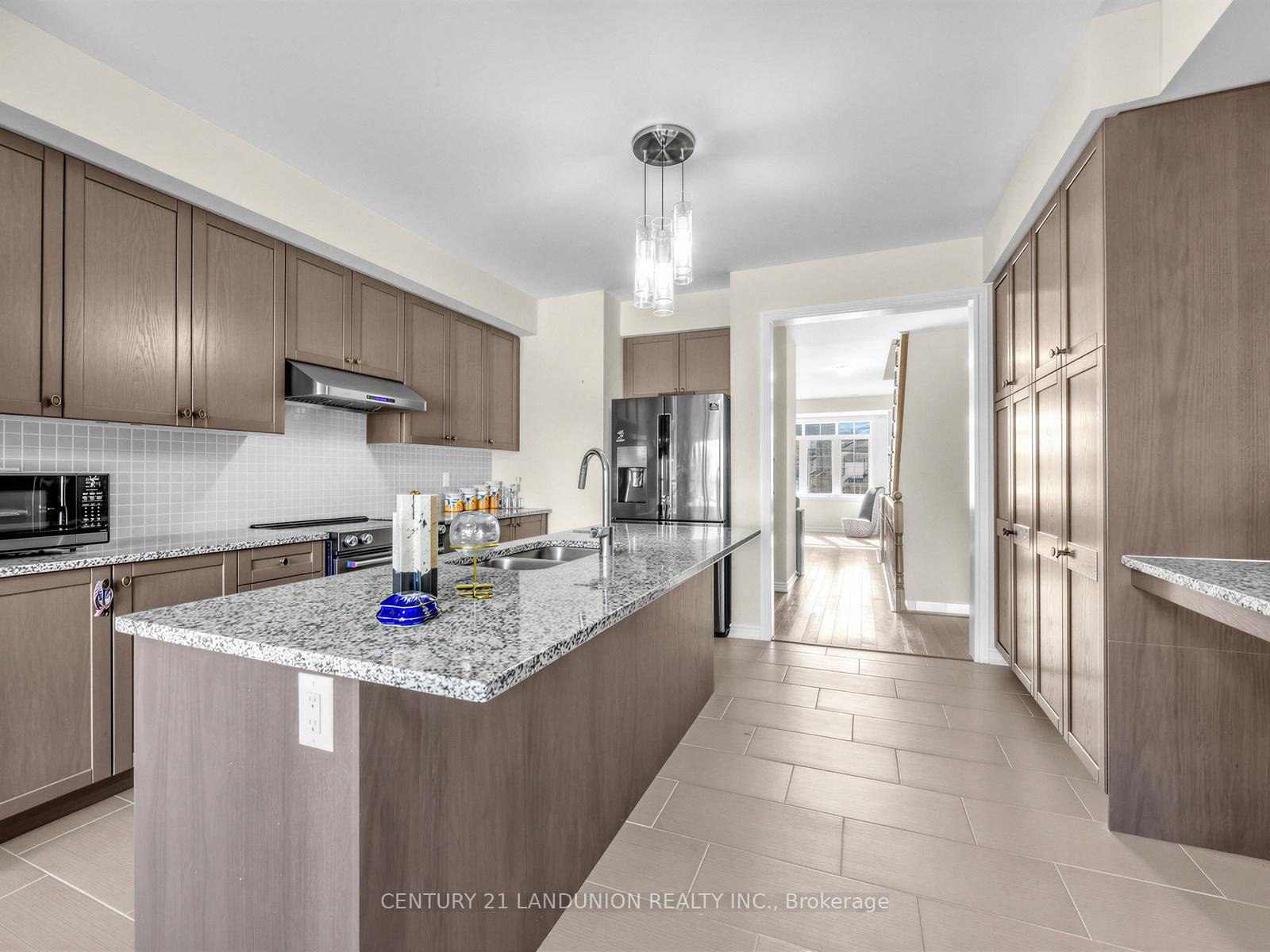 Photo 11 of 10941 Victoria Square Boulevard, Markham, Victoria Square — HOMEH