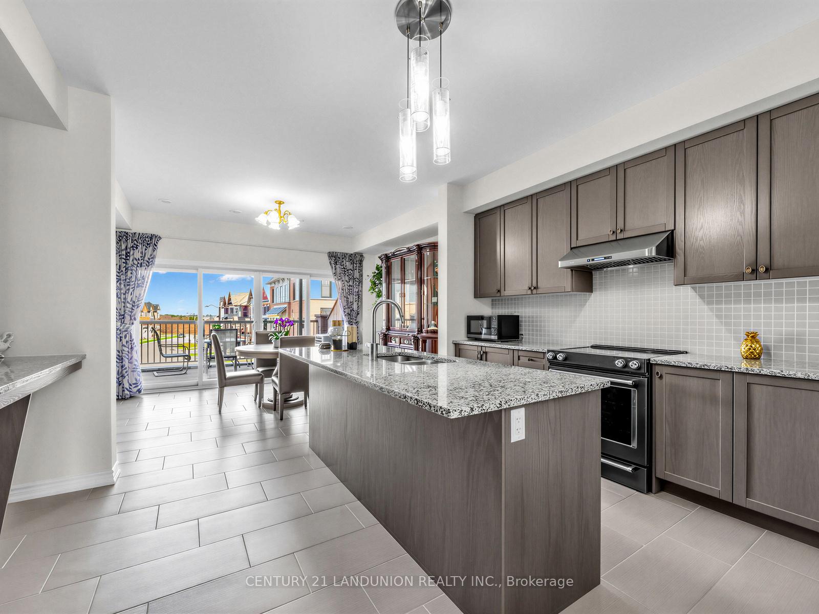Photo 15 of 10941 Victoria Square Boulevard, Markham, Victoria Square — HOMEH