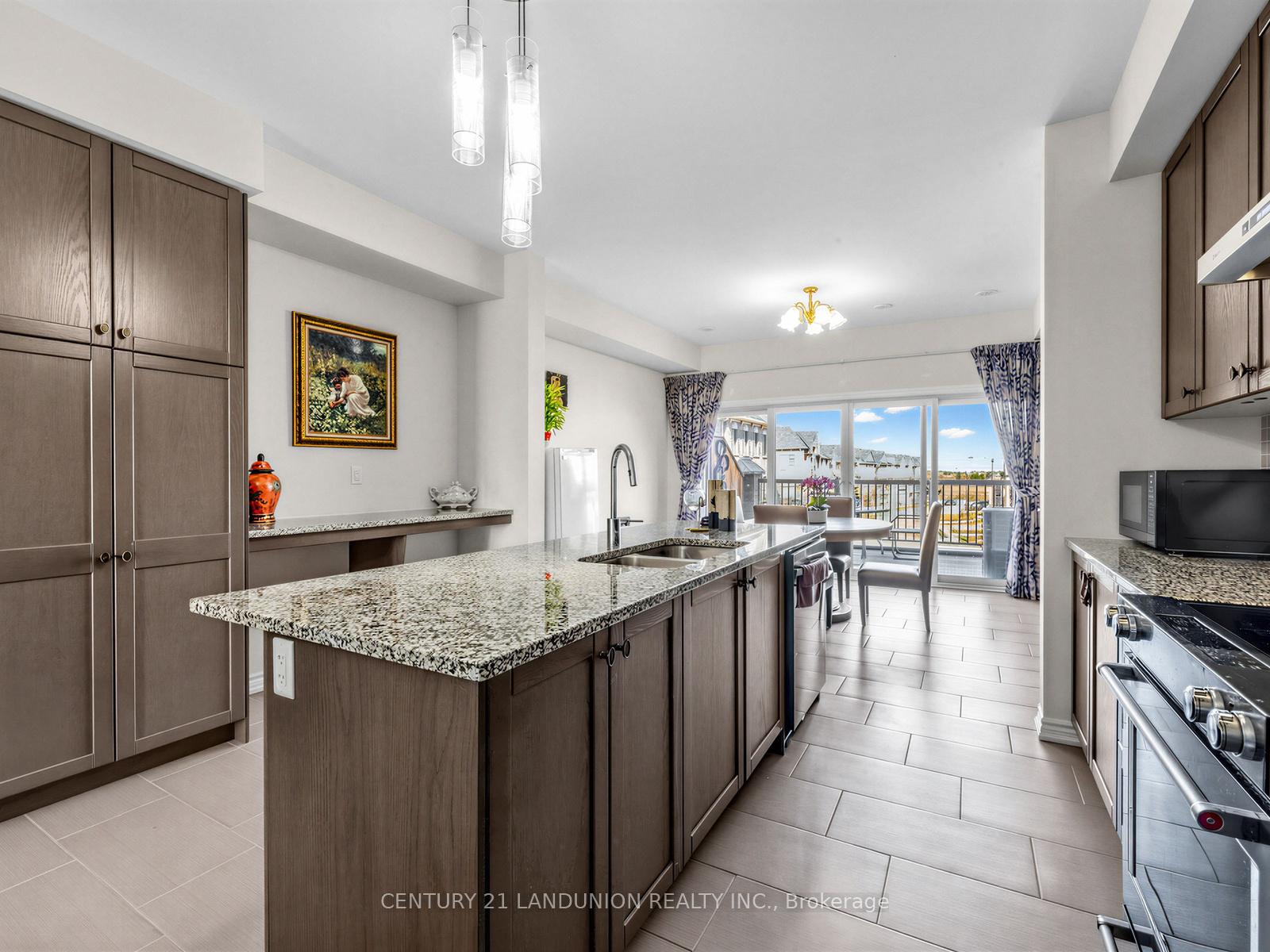 Photo 18 of 10941 Victoria Square Boulevard, Markham, Victoria Square — HOMEH