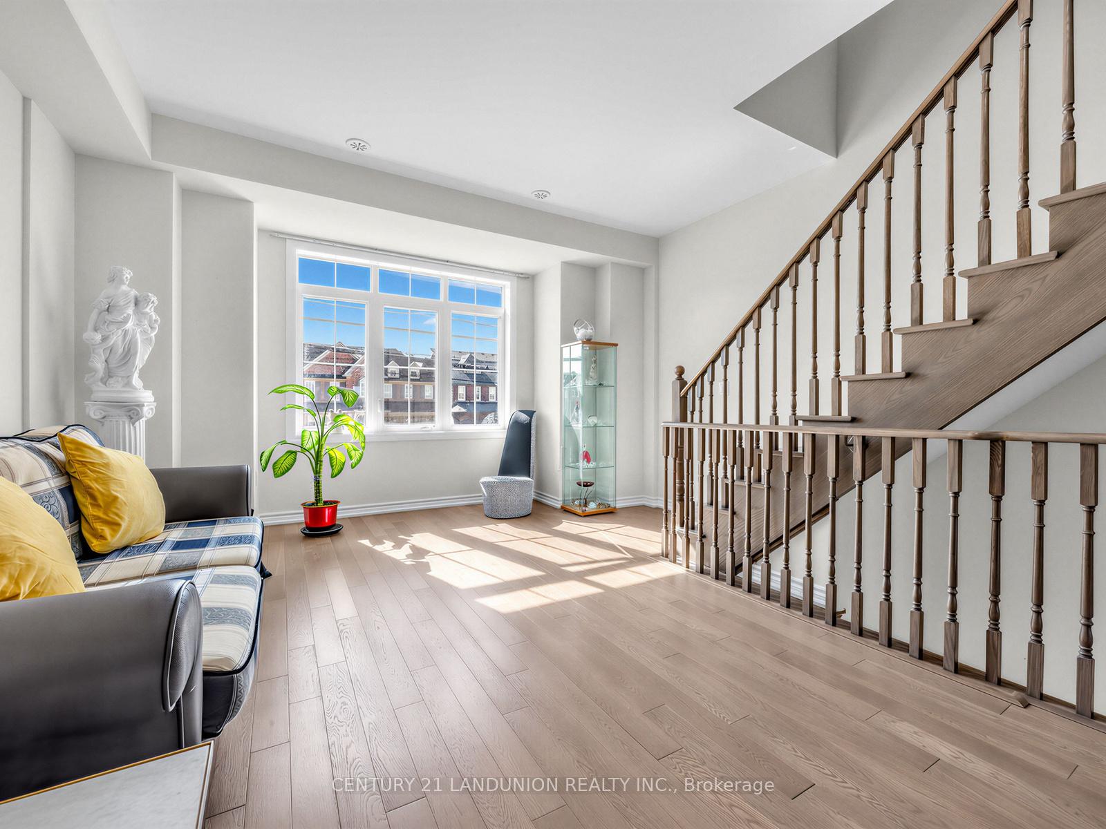 Photo 21 of 10941 Victoria Square Boulevard, Markham, Victoria Square — HOMEH