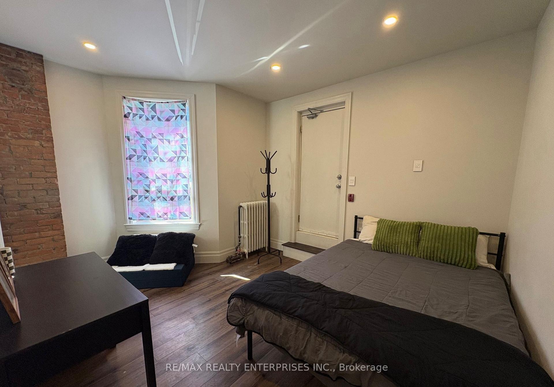 Photo 9 of Unit 3, 156 James Street S, Hamilton, Durand — HOMEH