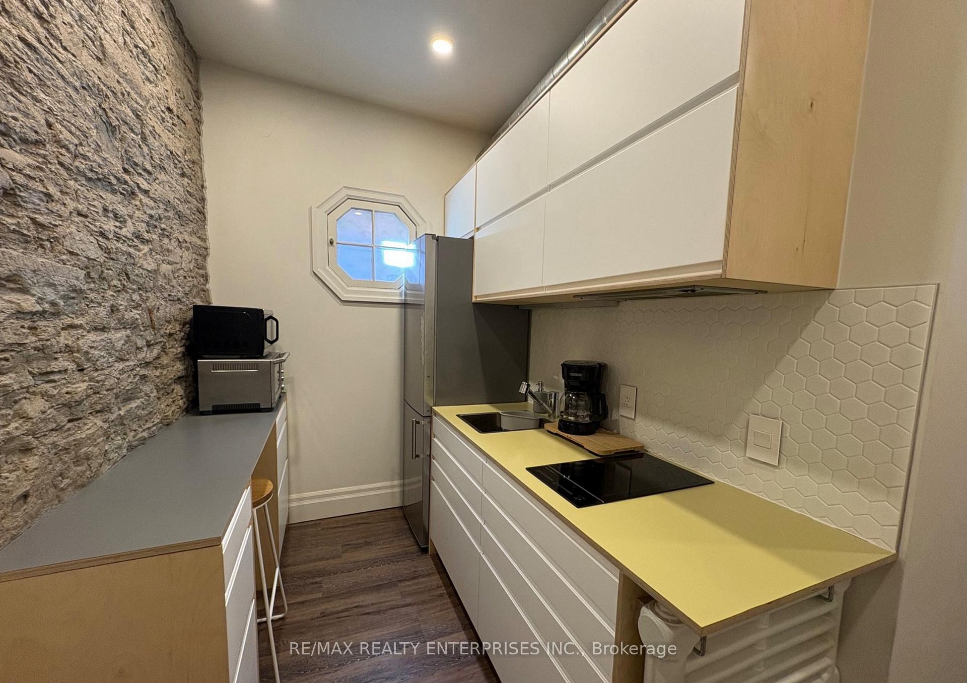 Photo 14 of Unit 3, 156 James Street S, Hamilton, Durand — HOMEH