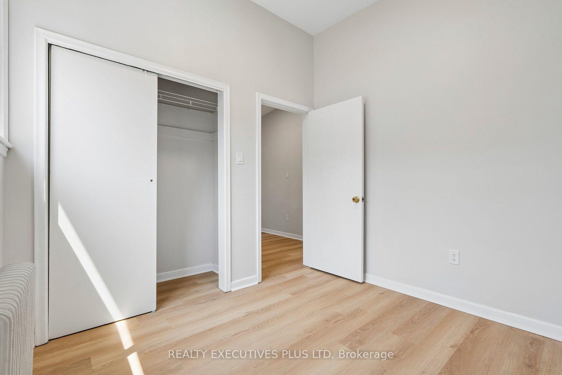 Photo 43 of 74 Calstock Drive, Etobicoke, Thistletown-Beaumonde Heights — HOMEH