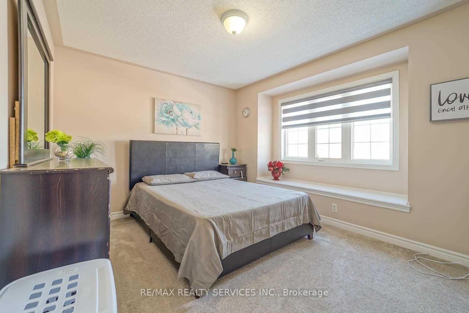 Photo 25 of 424 Sunny Meadow Boulevard, Brampton, Sandringham-Wellington — HOMEH
