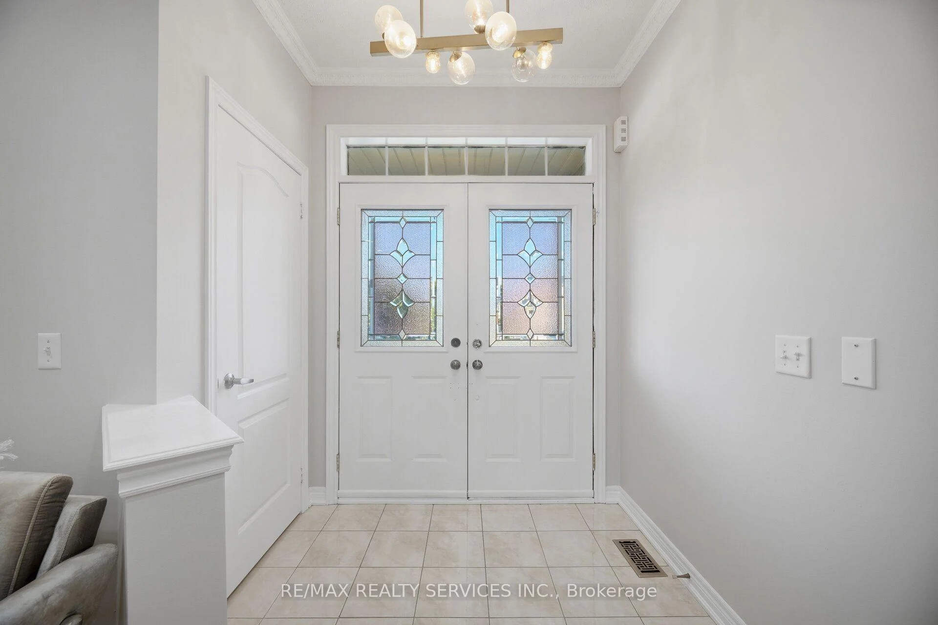 Photo 10 of 424 Sunny Meadow Boulevard, Brampton, Sandringham-Wellington — HOMEH