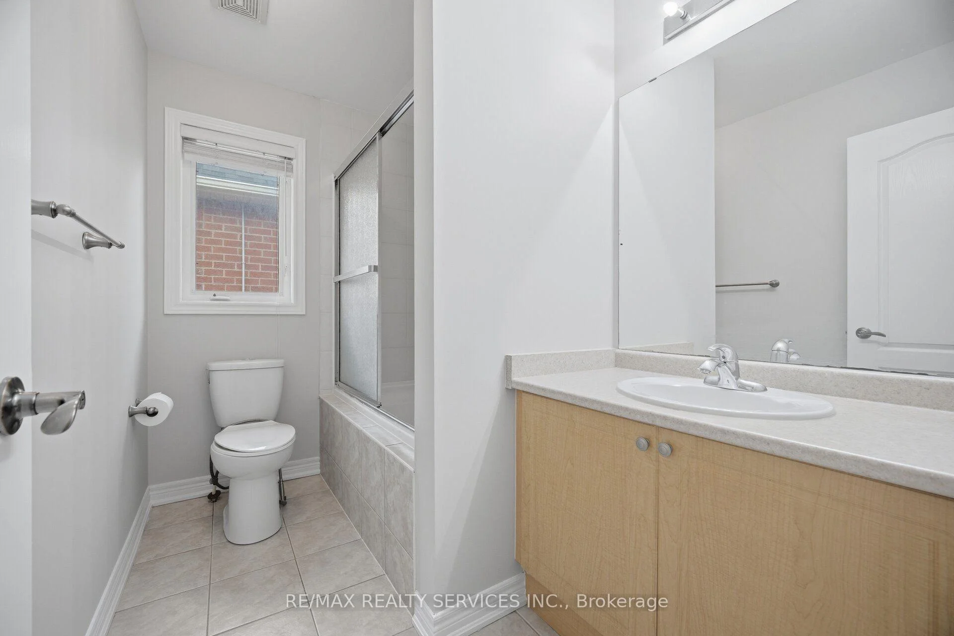 Photo 51 of 424 Sunny Meadow Boulevard, Brampton, Sandringham-Wellington — HOMEH