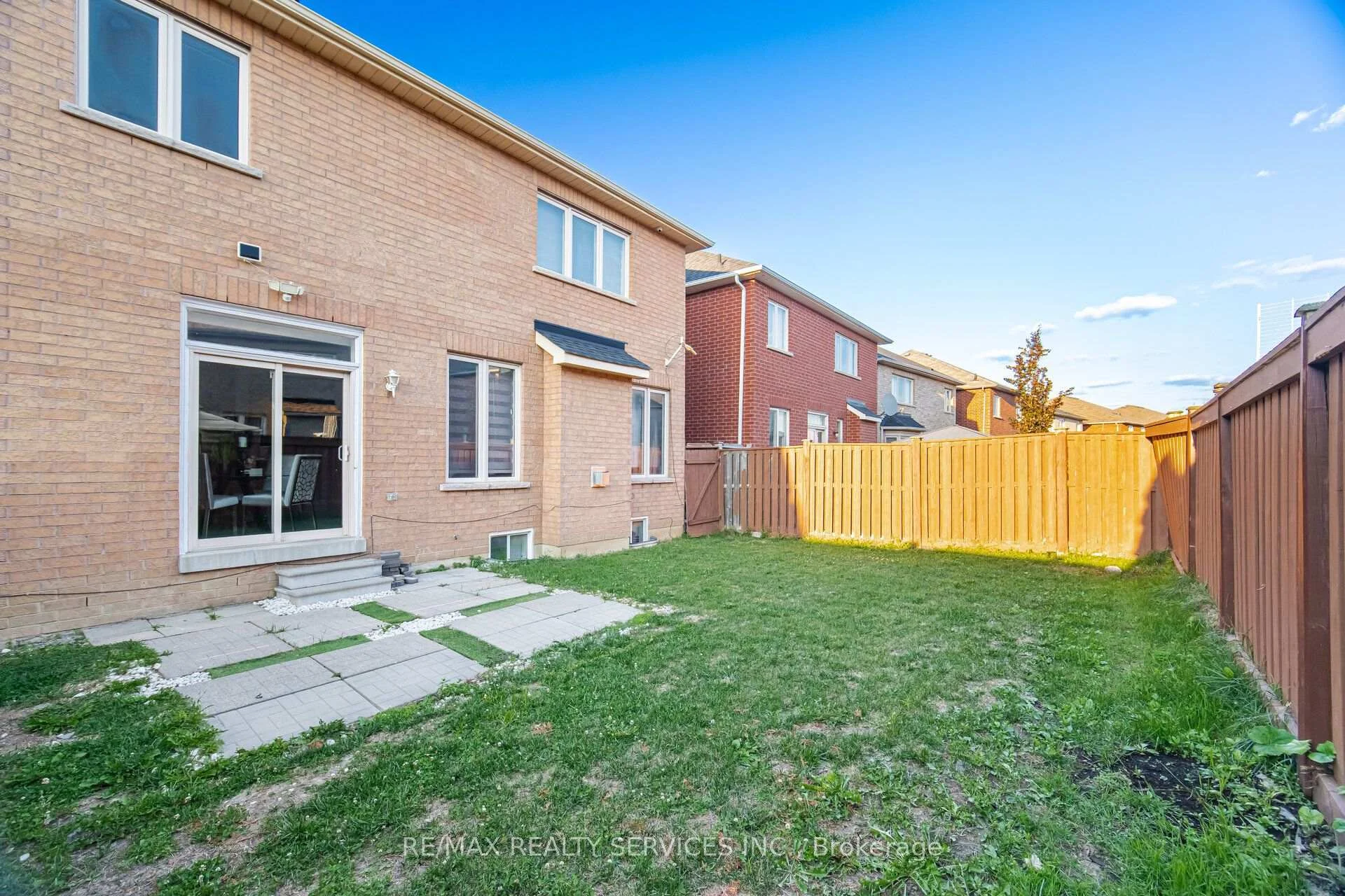 Photo 60 of 424 Sunny Meadow Boulevard, Brampton, Sandringham-Wellington — HOMEH