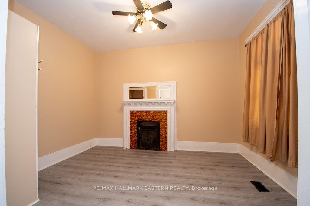 Photo 6 of 466 Rubidge Street, Peterborough, Town Ward 3 — HOMEH