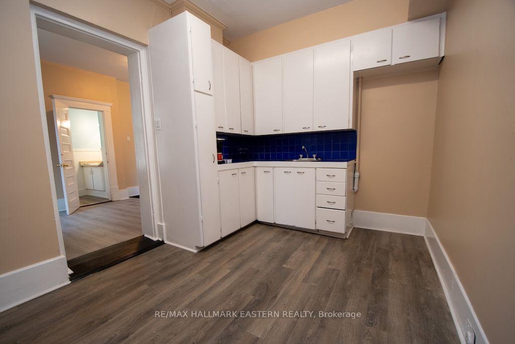 Photo 14 of 466 Rubidge Street, Peterborough, Town Ward 3 — HOMEH