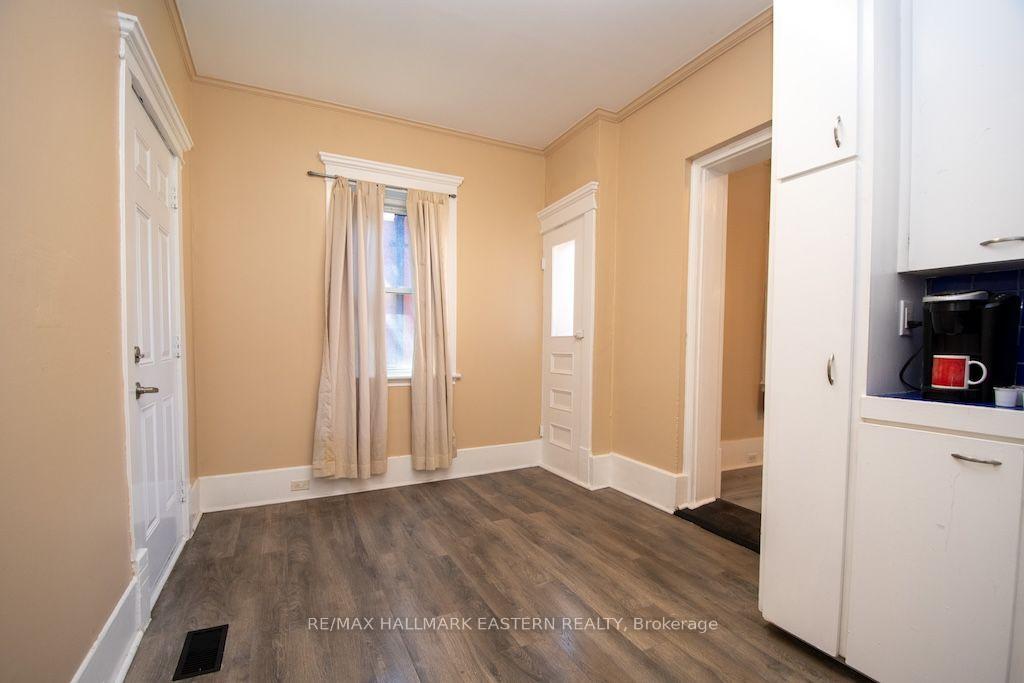 Photo 15 of 466 Rubidge Street, Peterborough, Town Ward 3 — HOMEH