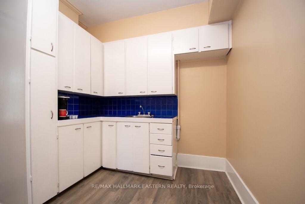 Photo 16 of 466 Rubidge Street, Peterborough, Town Ward 3 — HOMEH