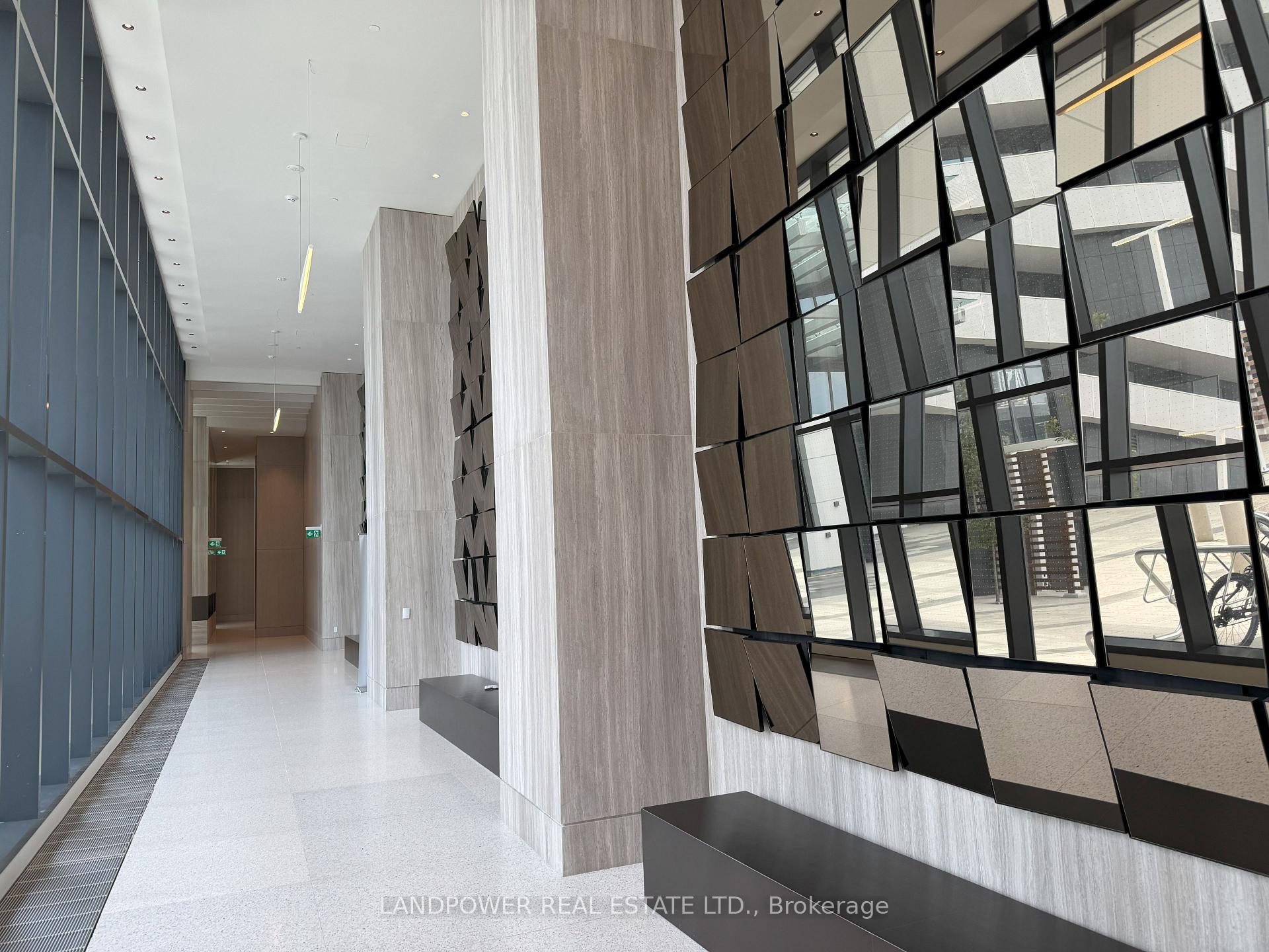 Photo 3 of Unit 5511, 225 Commerce Street, Vaughan, Vaughan Corporate Centre — HOMEH