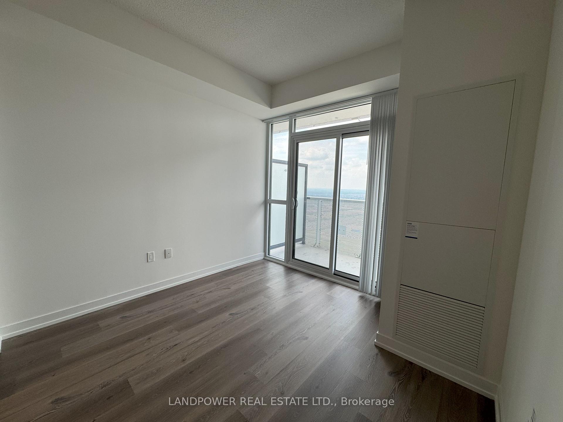 Photo 7 of Unit 5511, 225 Commerce Street, Vaughan, Vaughan Corporate Centre — HOMEH