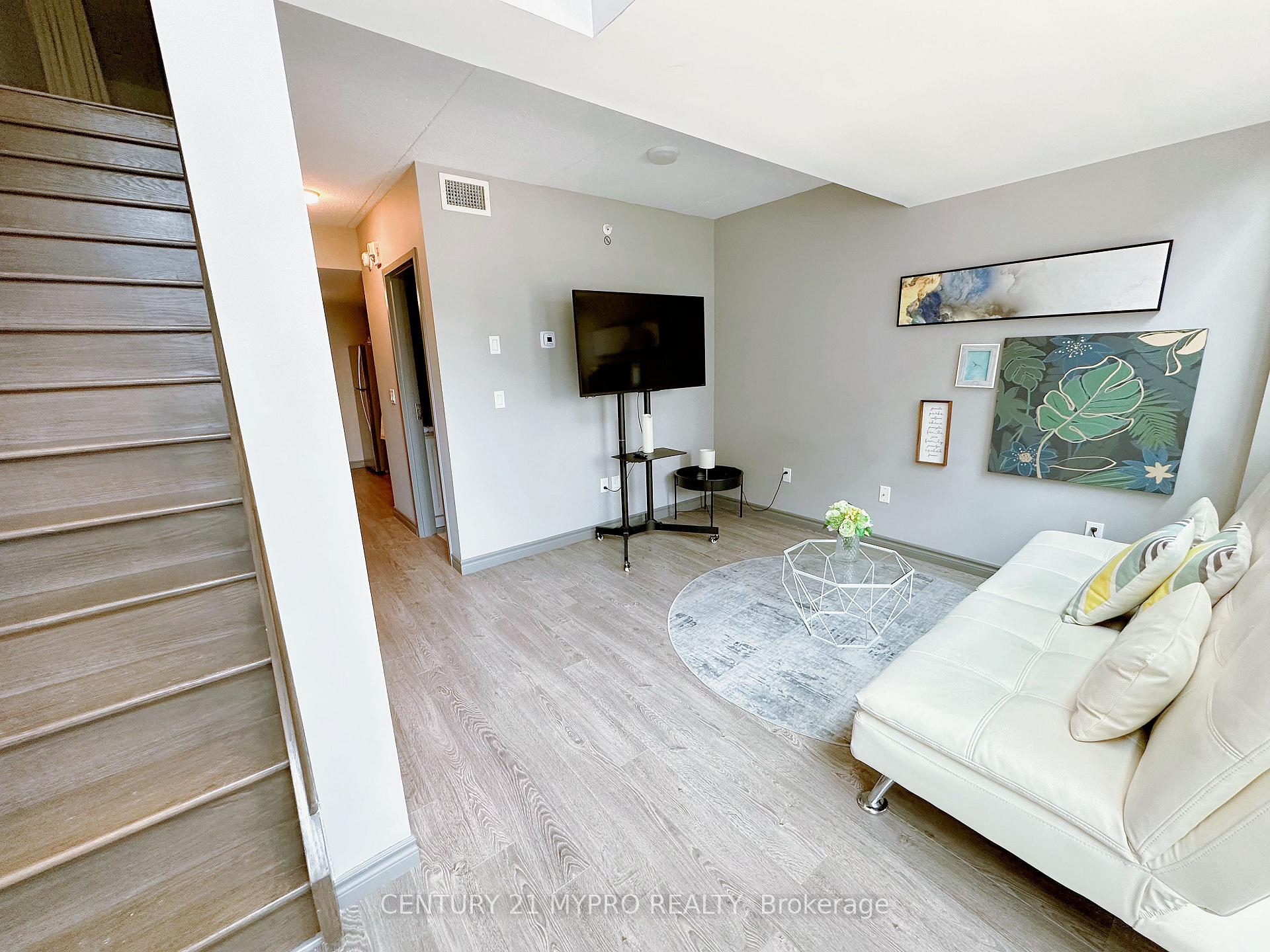 Photo 8 of Unit 706, 321 Spruce Street, Waterloo, Beechwood/University — HOMEH