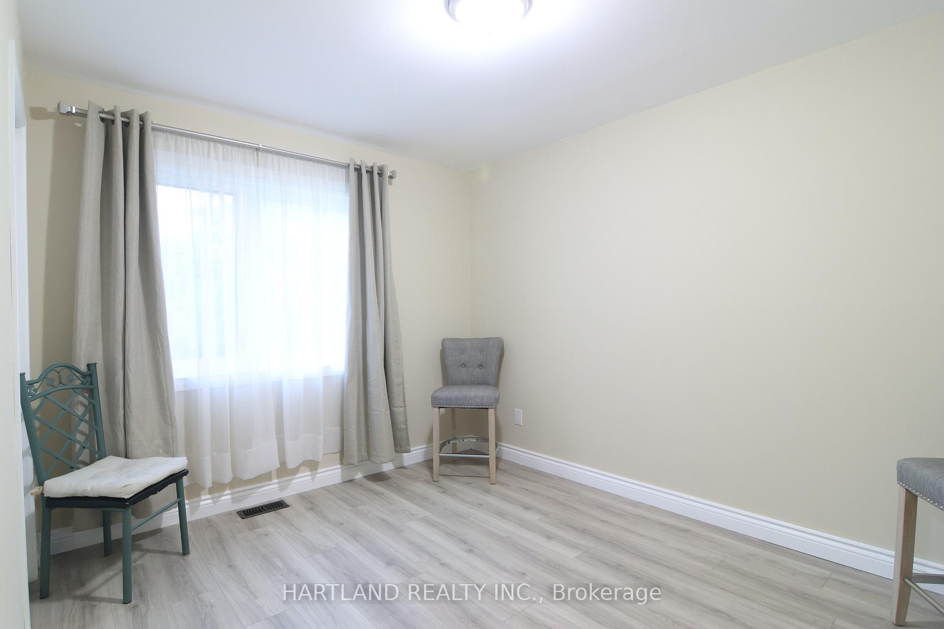 Photo 12 of 22 Berkely Street, Wasaga Beach — HOMEH