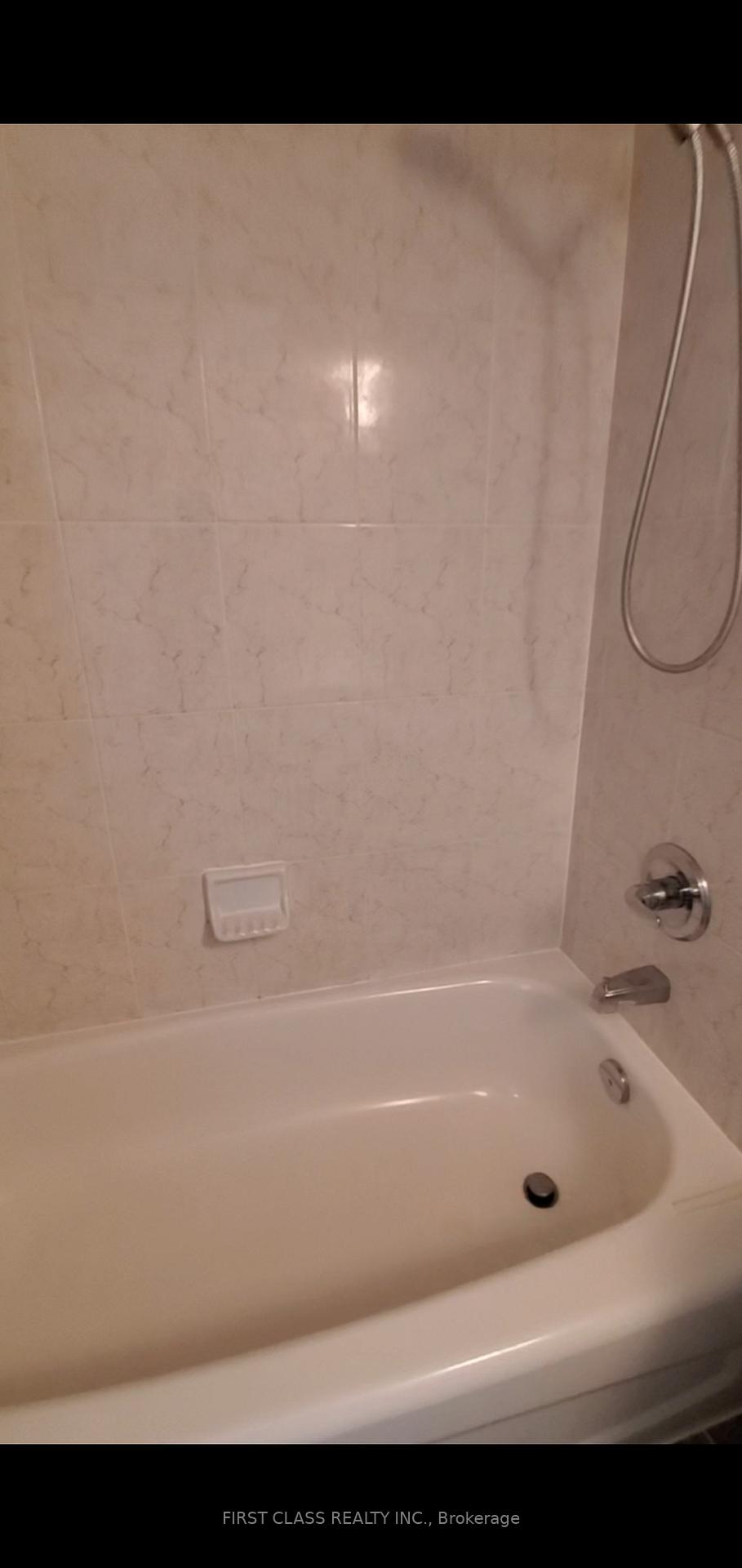 Photo 14 of Unit 1207, 75 South Town Centre Boulevard, Markham, Unionville — HOMEH