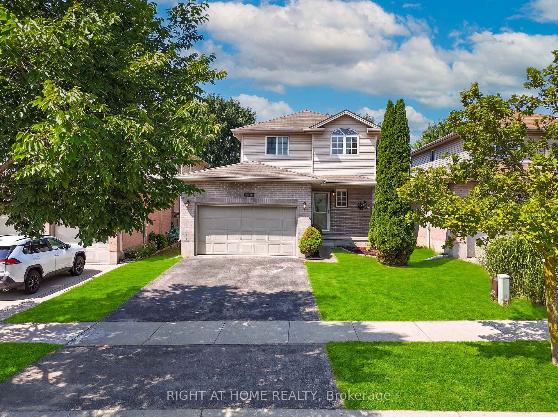 Front of 1460 South Wenige Drive N