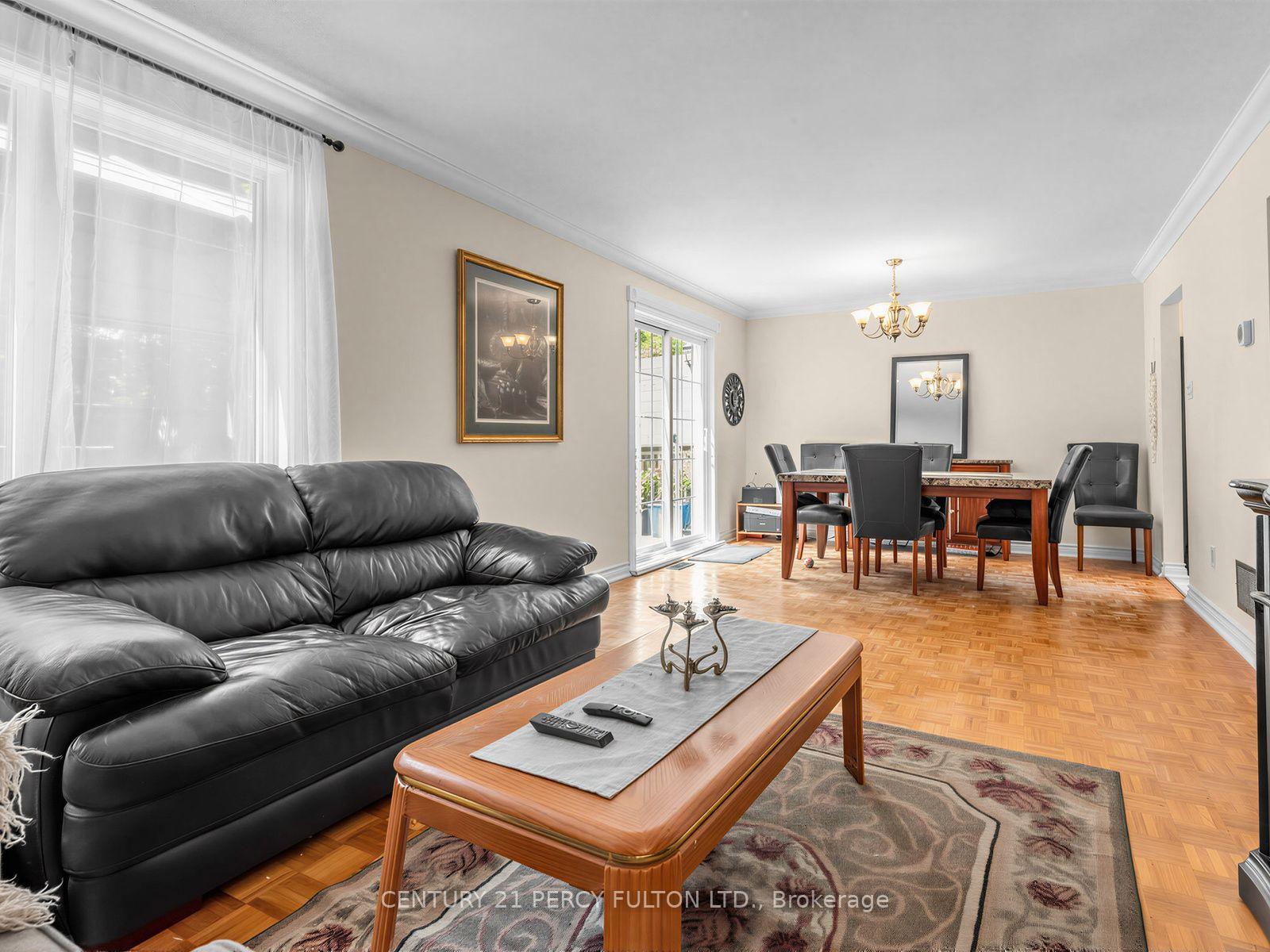 Photo 18 of 388 Handley Crescent, Newmarket, Central Newmarket — HOMEH