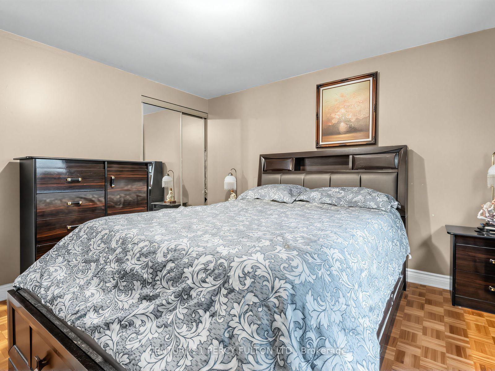 Photo 20 of 388 Handley Crescent, Newmarket, Central Newmarket — HOMEH